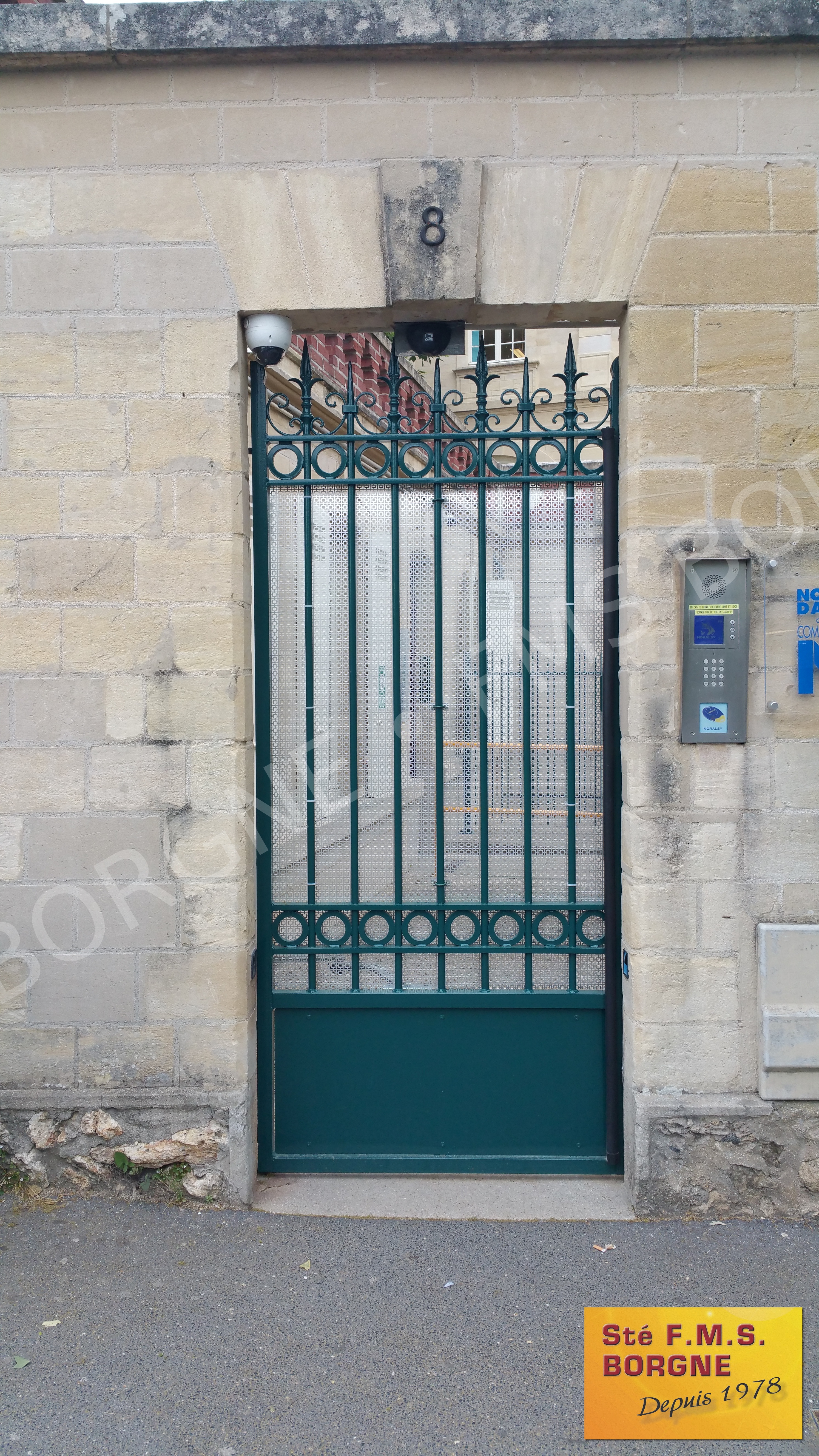 PORTAILS-ET-CLOTURES-EN-METAL-0001