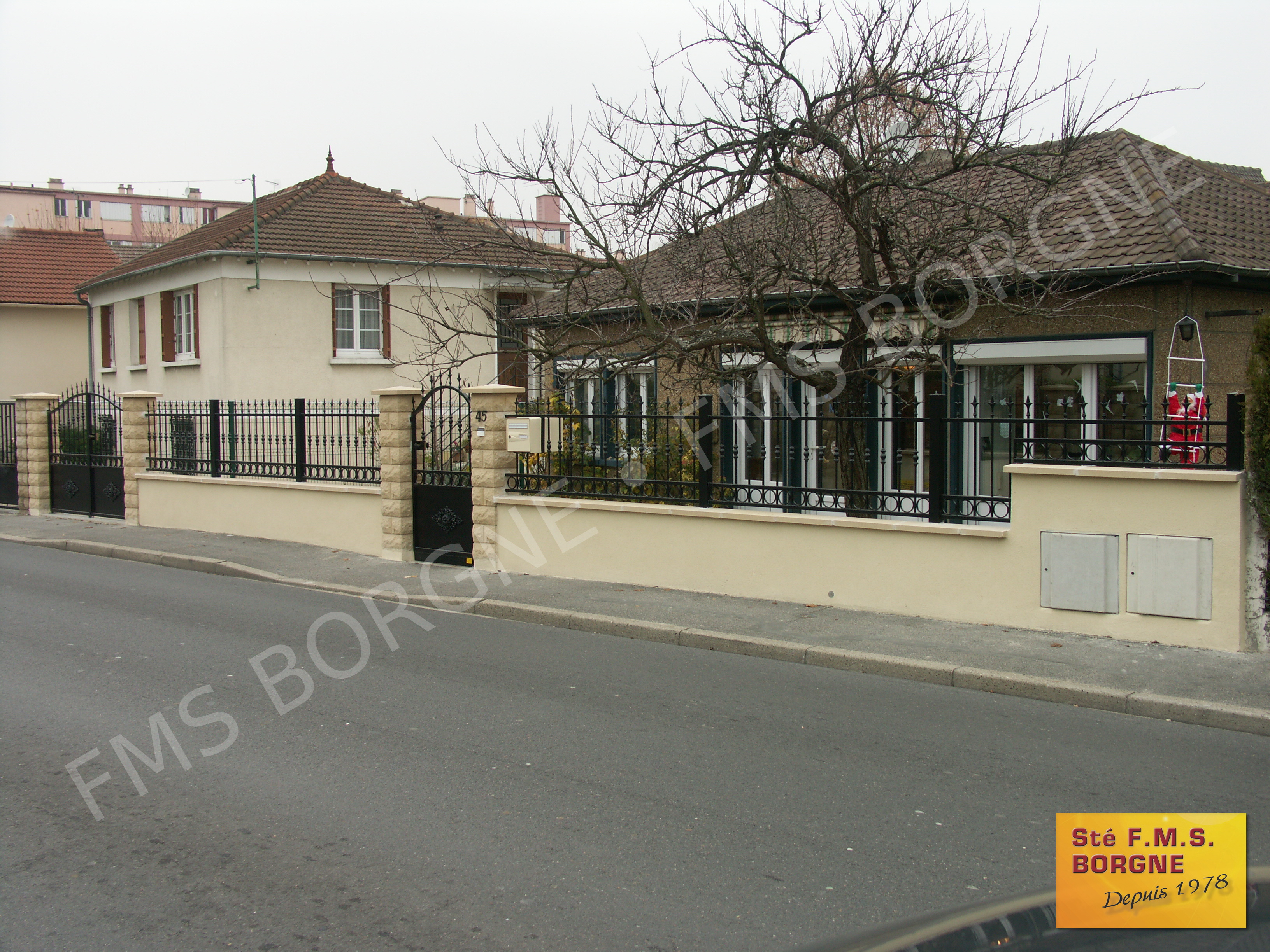 PORTAILS-ET-CLOTURES-EN-METAL-0008