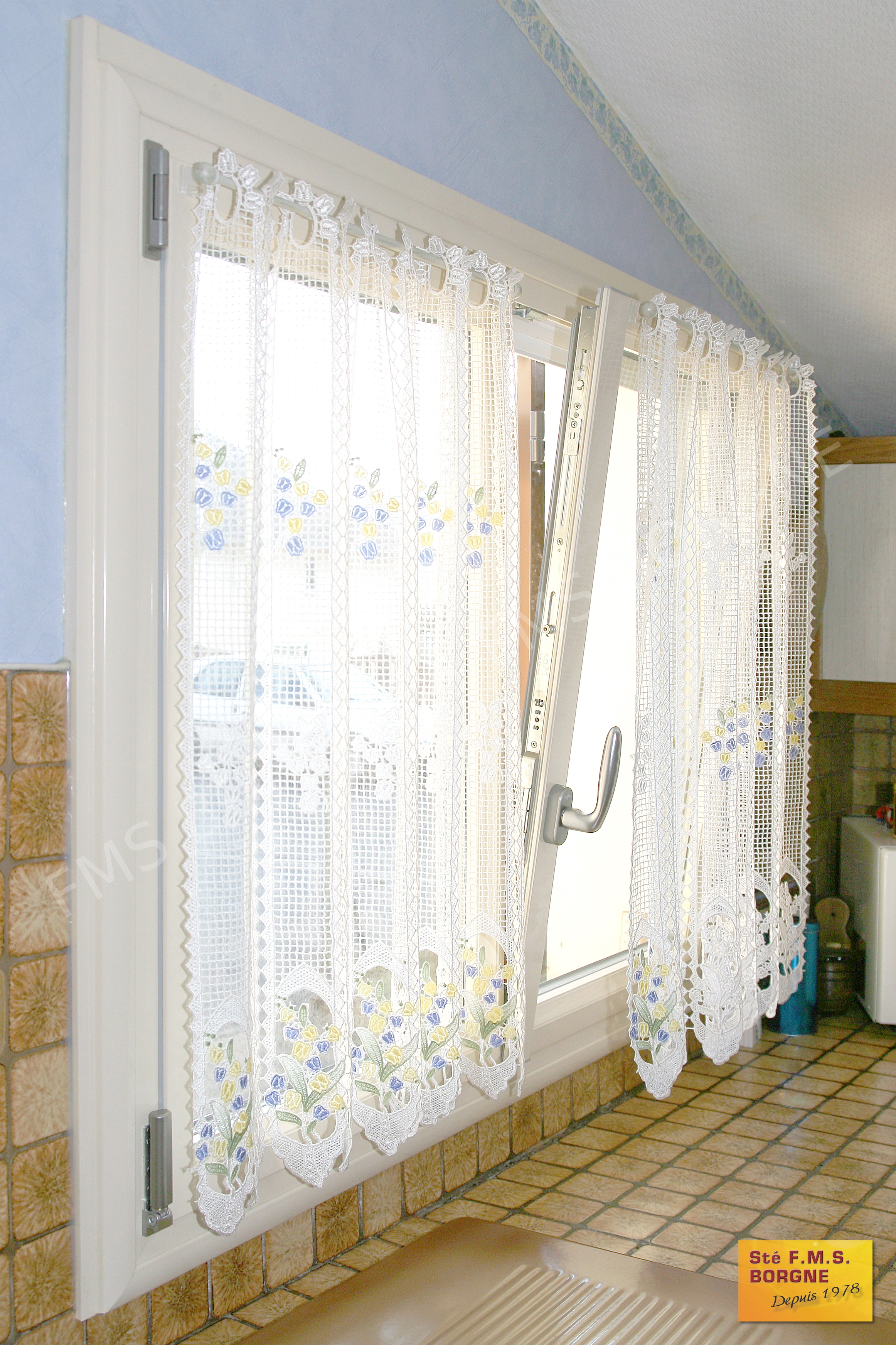 FENETRES-ET-PORTES-FENETRES-MENUISERIES-ALUMINIUM-OUVRANTES-0027