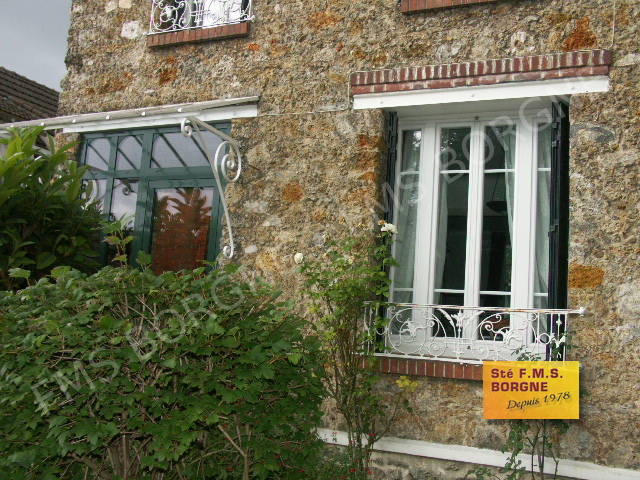 FENETRES-ET-PORTES-FENETRES-MENUISERIES-PVC-PARTICULIERES-0015