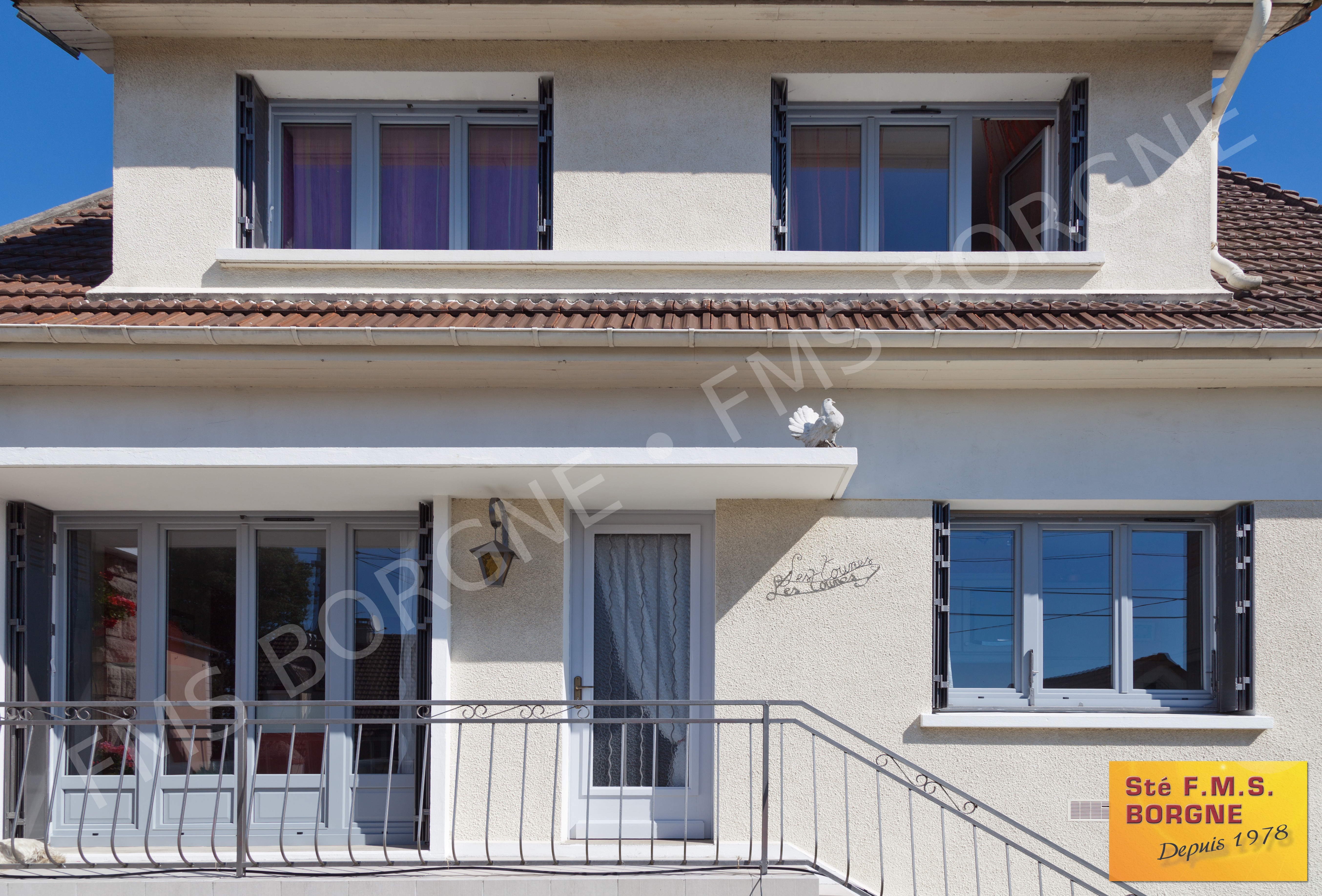 FENETRES-ET-PORTES-FENETRES-MENUISERIES-PVC-VUE-EXTERIEURE-0018