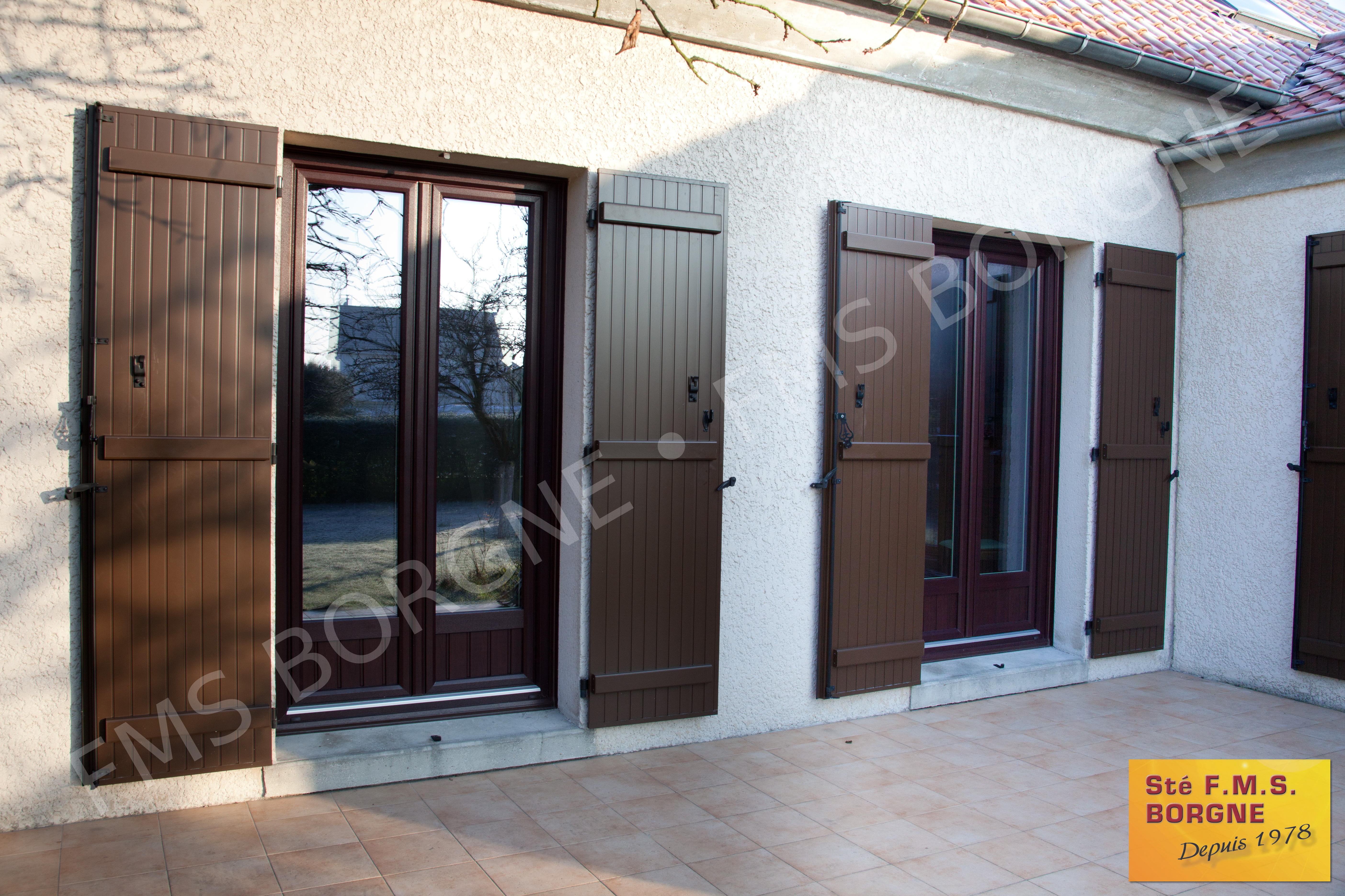 FENETRES-ET-PORTES-FENETRES-MENUISERIES-PVC-VUE-EXTERIEURE-0031