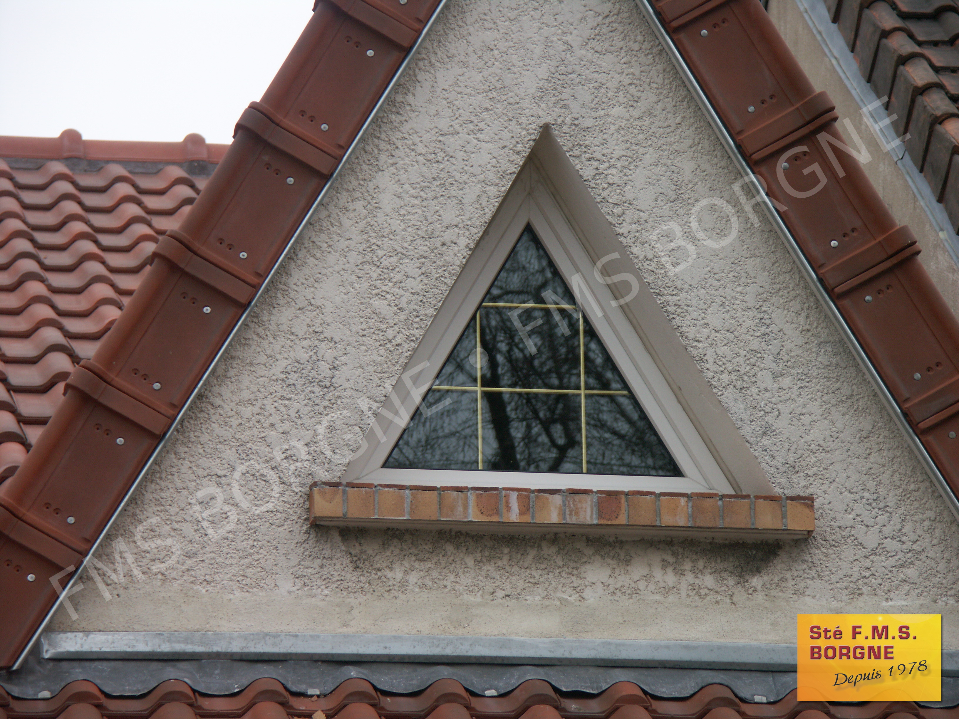FENETRES-ET-PORTES-FENETRES-MENUISERIES-PVC-VUE-EXTERIEURE-0047
