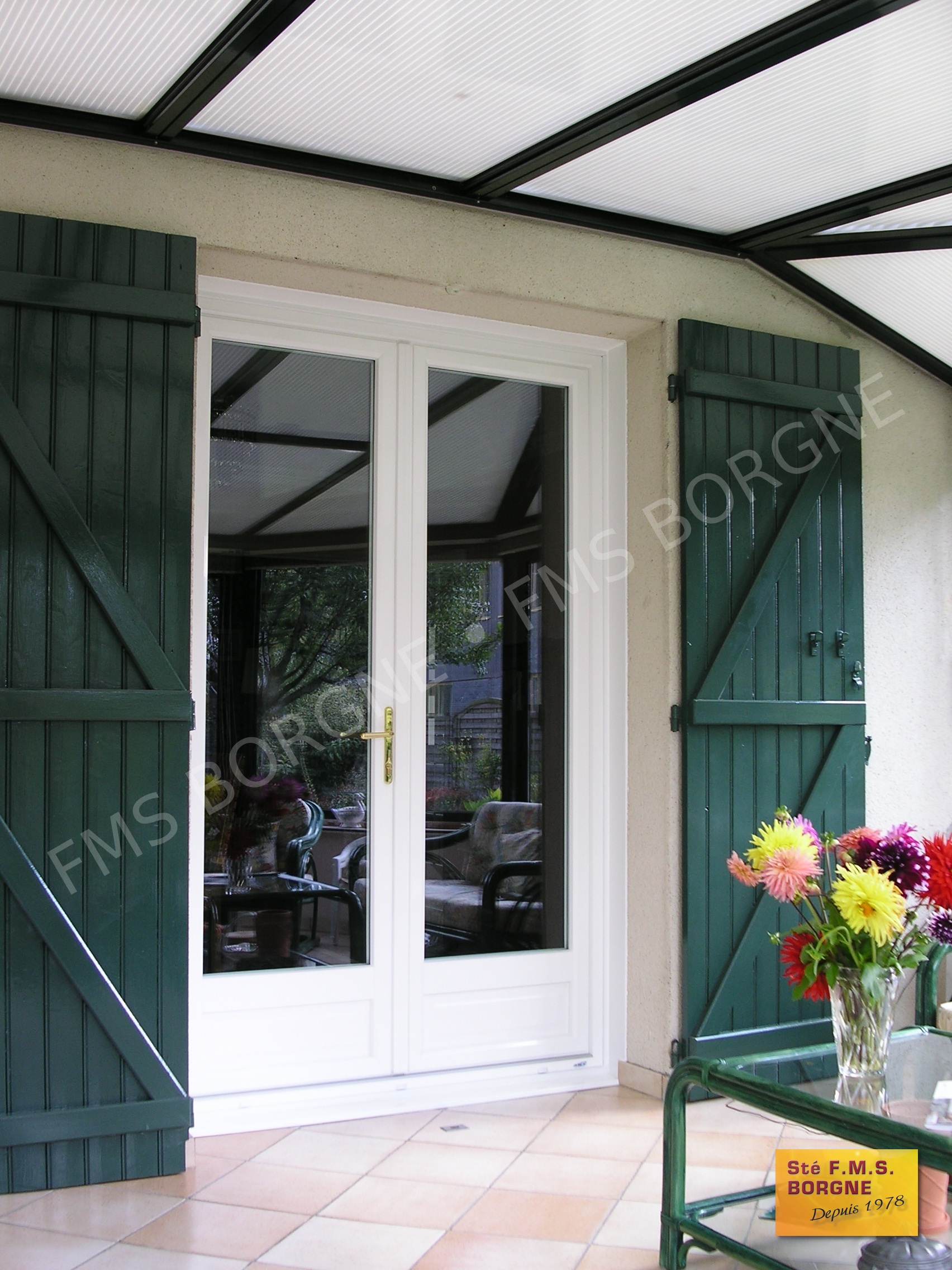 FENETRES-ET-PORTES-FENETRES-MENUISERIES-PVC-VUE-EXTERIEURE-0073