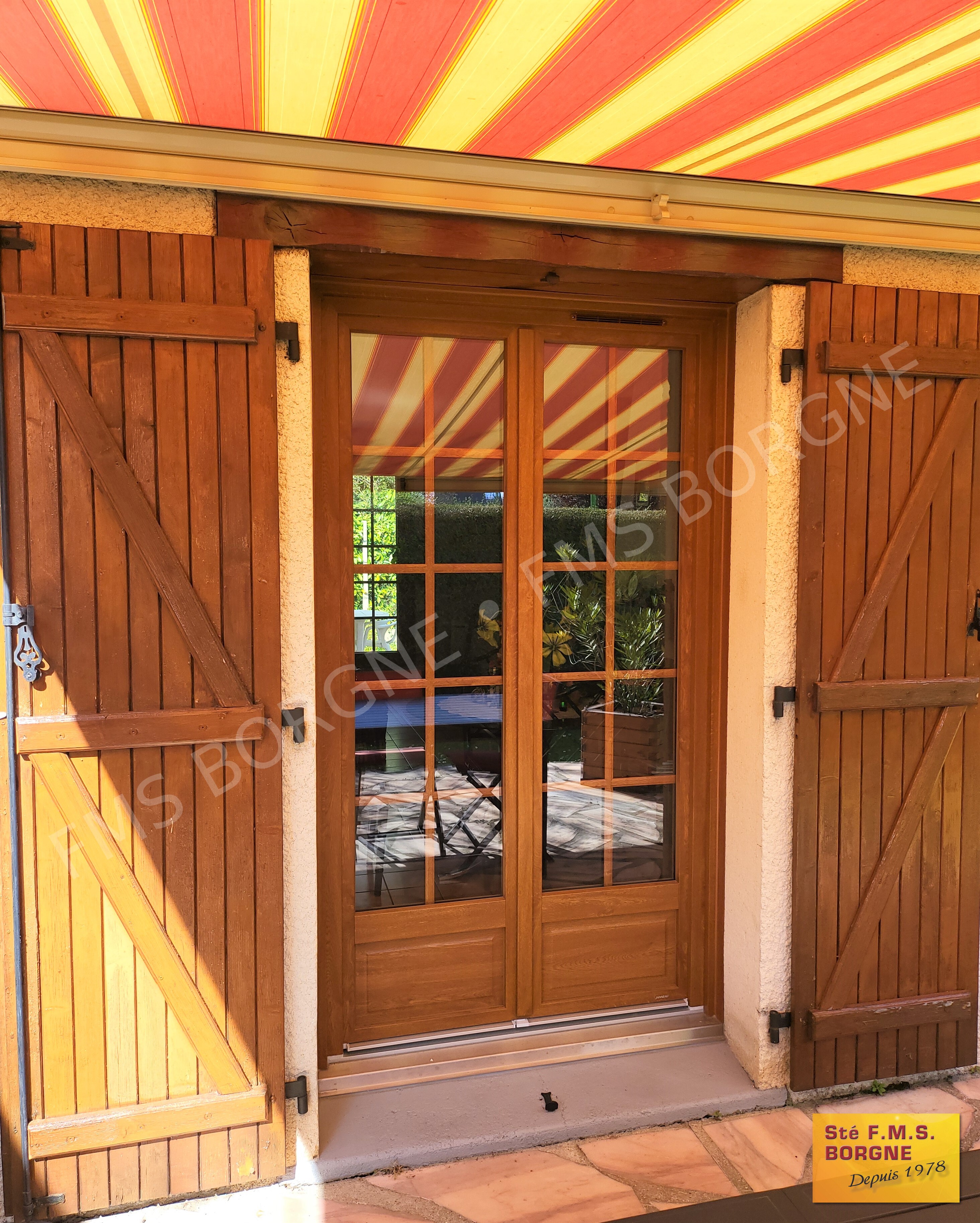 FENETRES-ET-PORTES-FENETRES-MENUISERIES-PVC-VUE-EXTERIEURE-0024