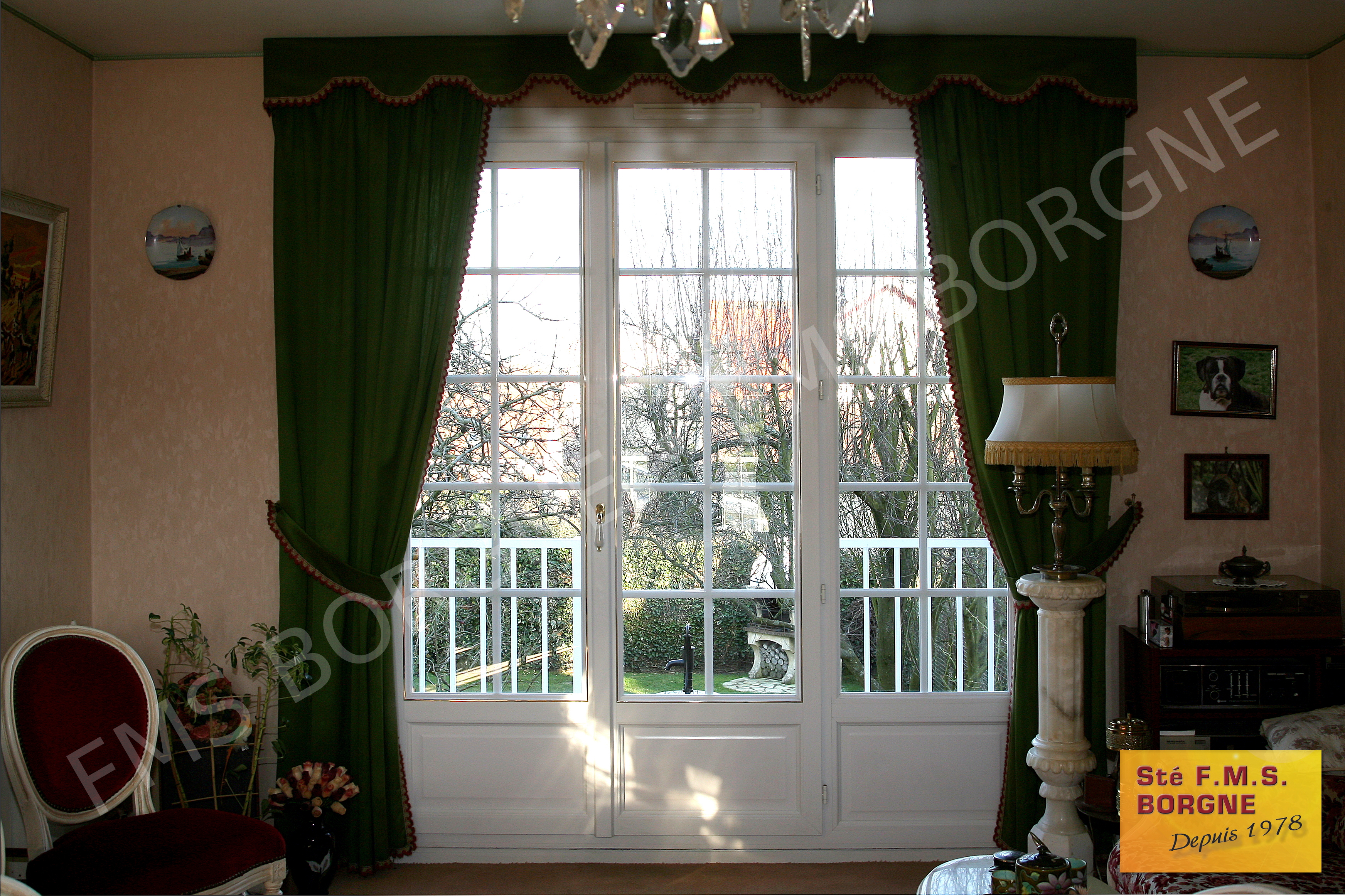 FENETRES-ET-PORTES-FENETRES-MENUISERIES-PVC-VUE-INTERIEURE-0021