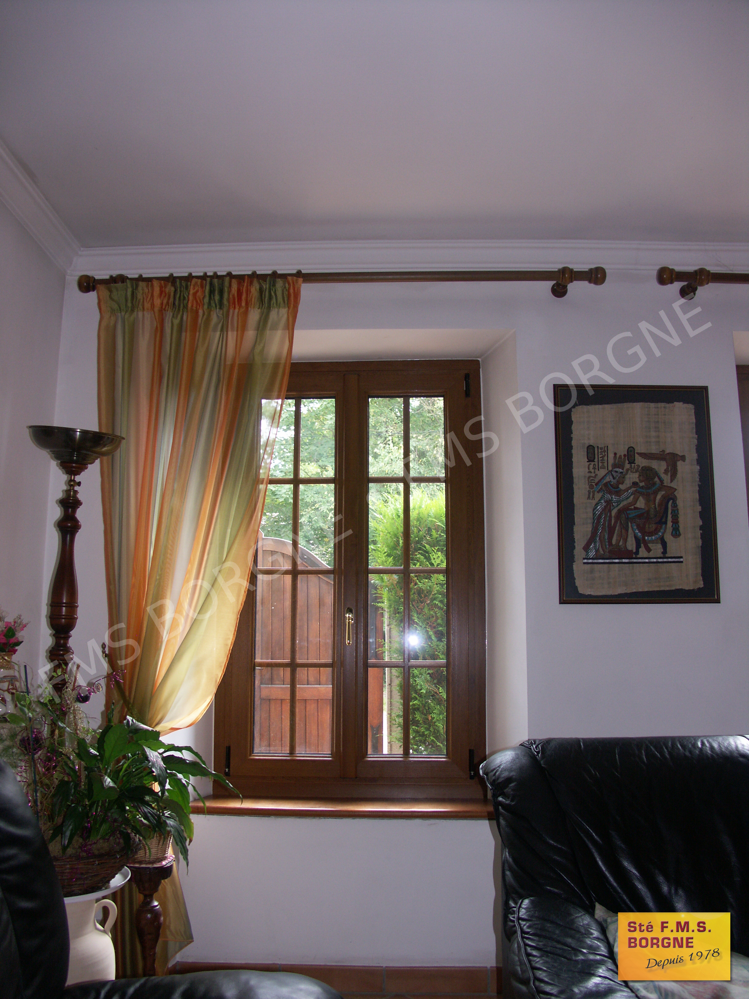 FENETRES-ET-PORTES-FENETRES-MENUISERIES-PVC-VUE-INTERIEURE-0036