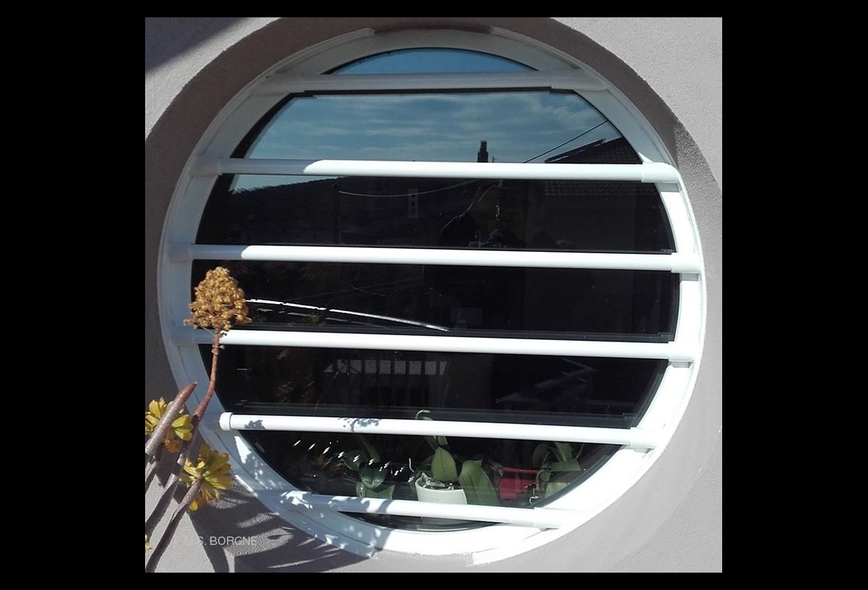 GRILLES-DE-DEFENSE-0001