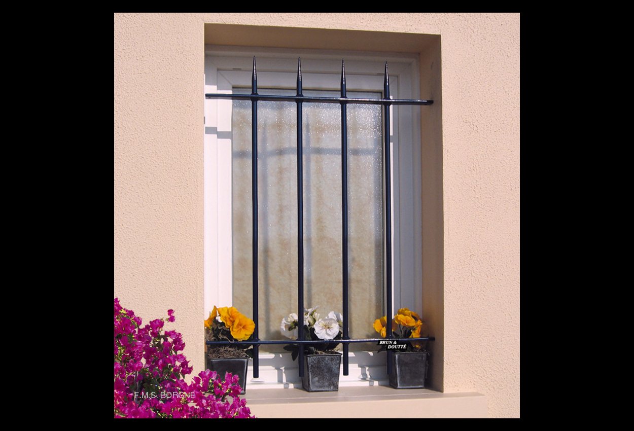 GRILLES-DE-DEFENSE-0011