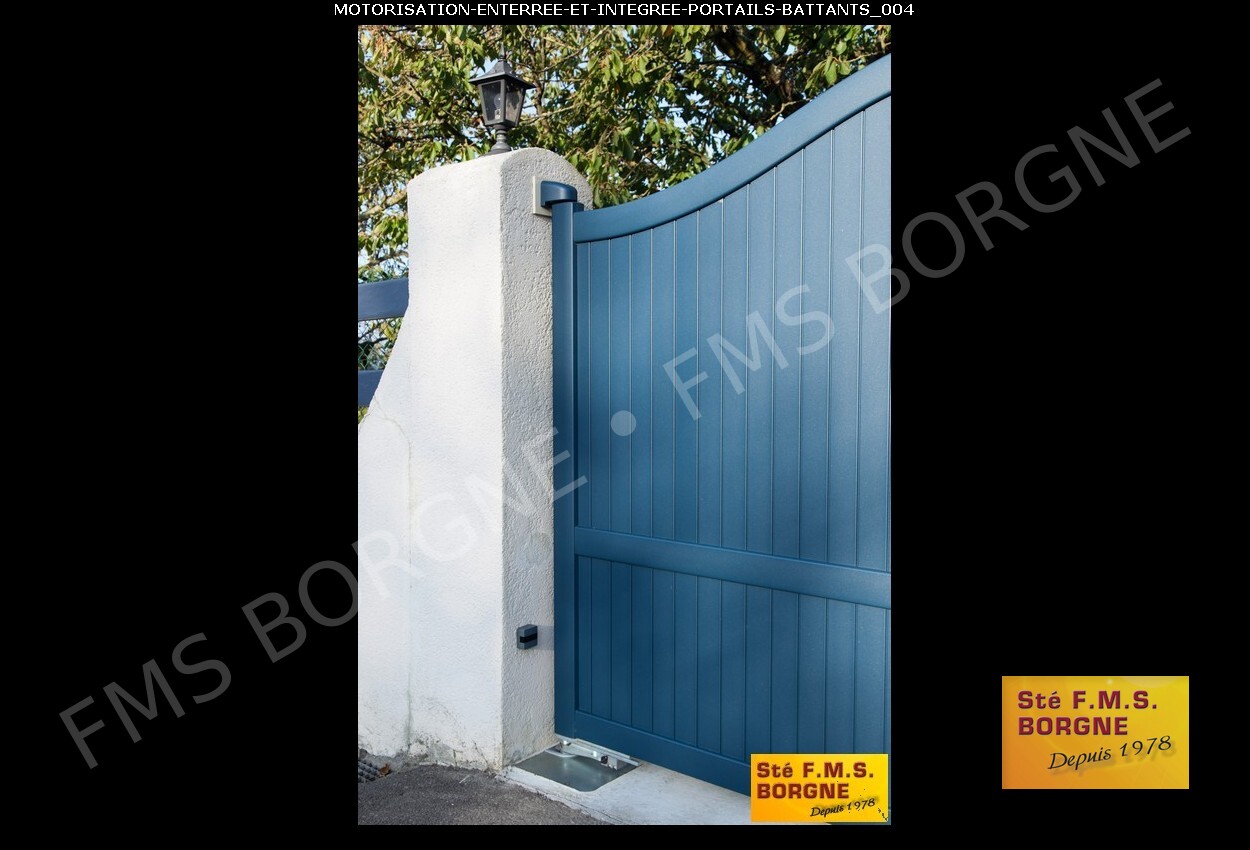 MOTORISATION-ENTERRE-ET-INTEGREE-PORTAILS-BATTANTS-0009