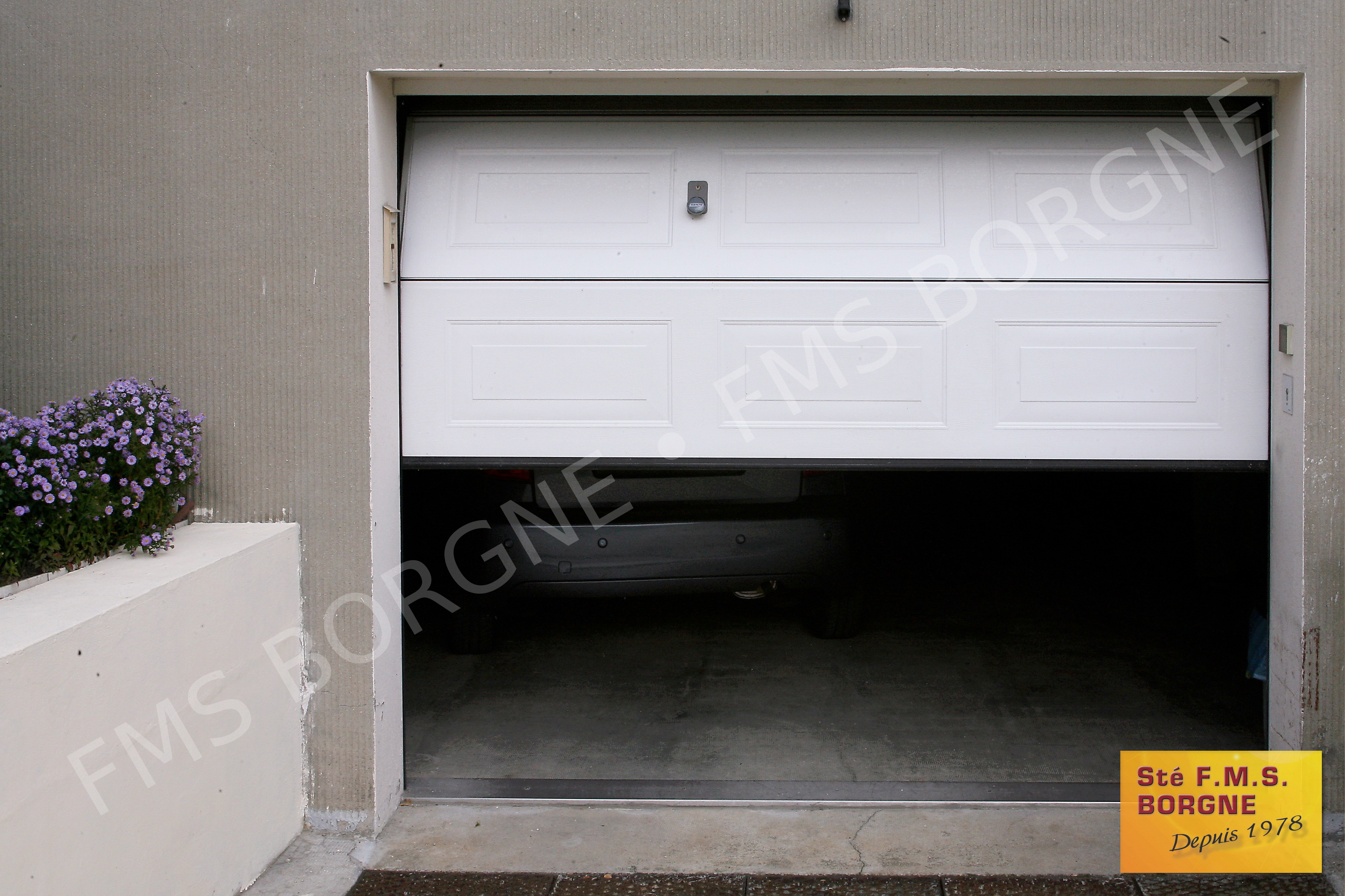 MOTORISATION-DE-PORTES-DE-GARAGE-0003