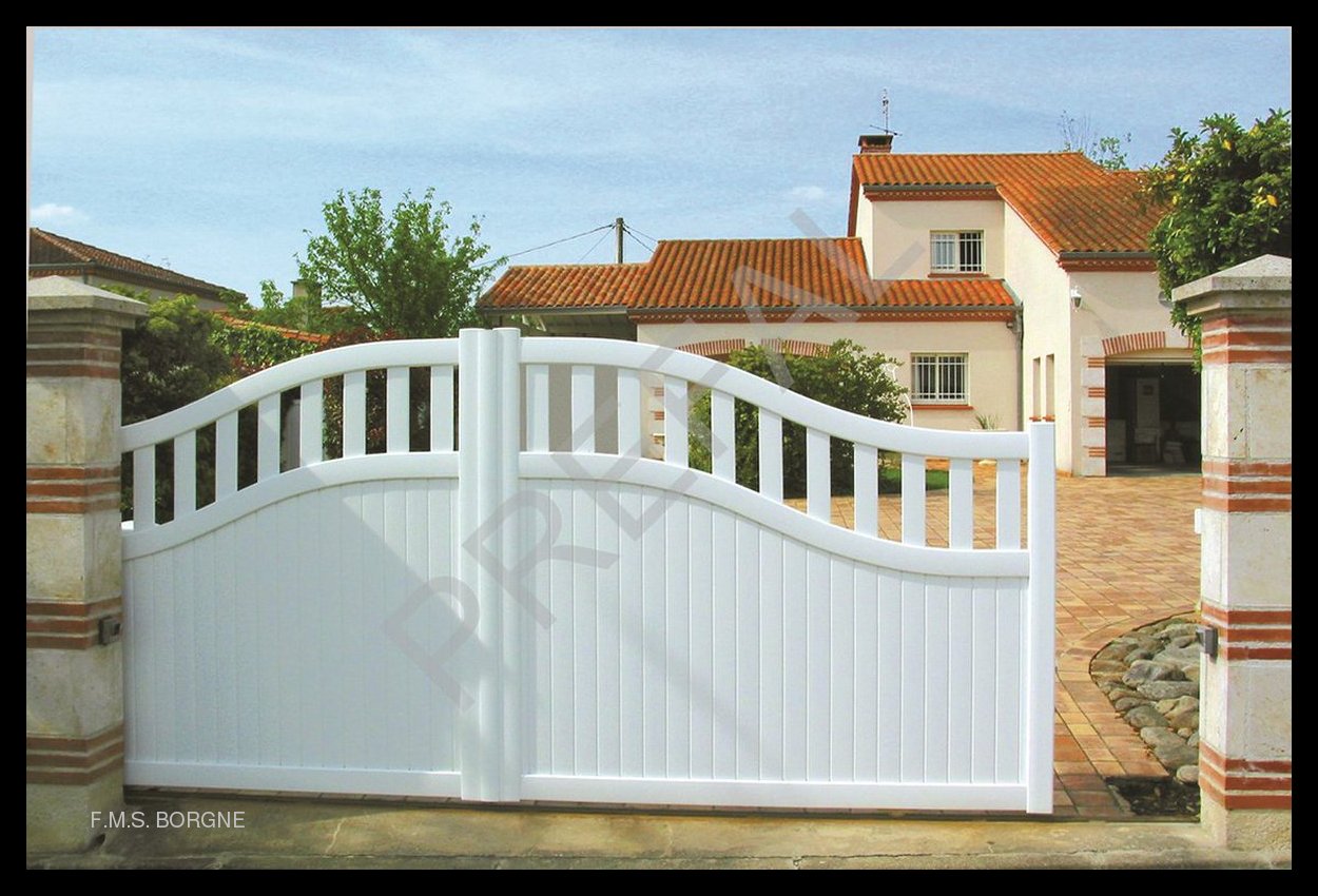 PORTAILS-ET-CLOTURES-EN-ALUMINIUM-0002