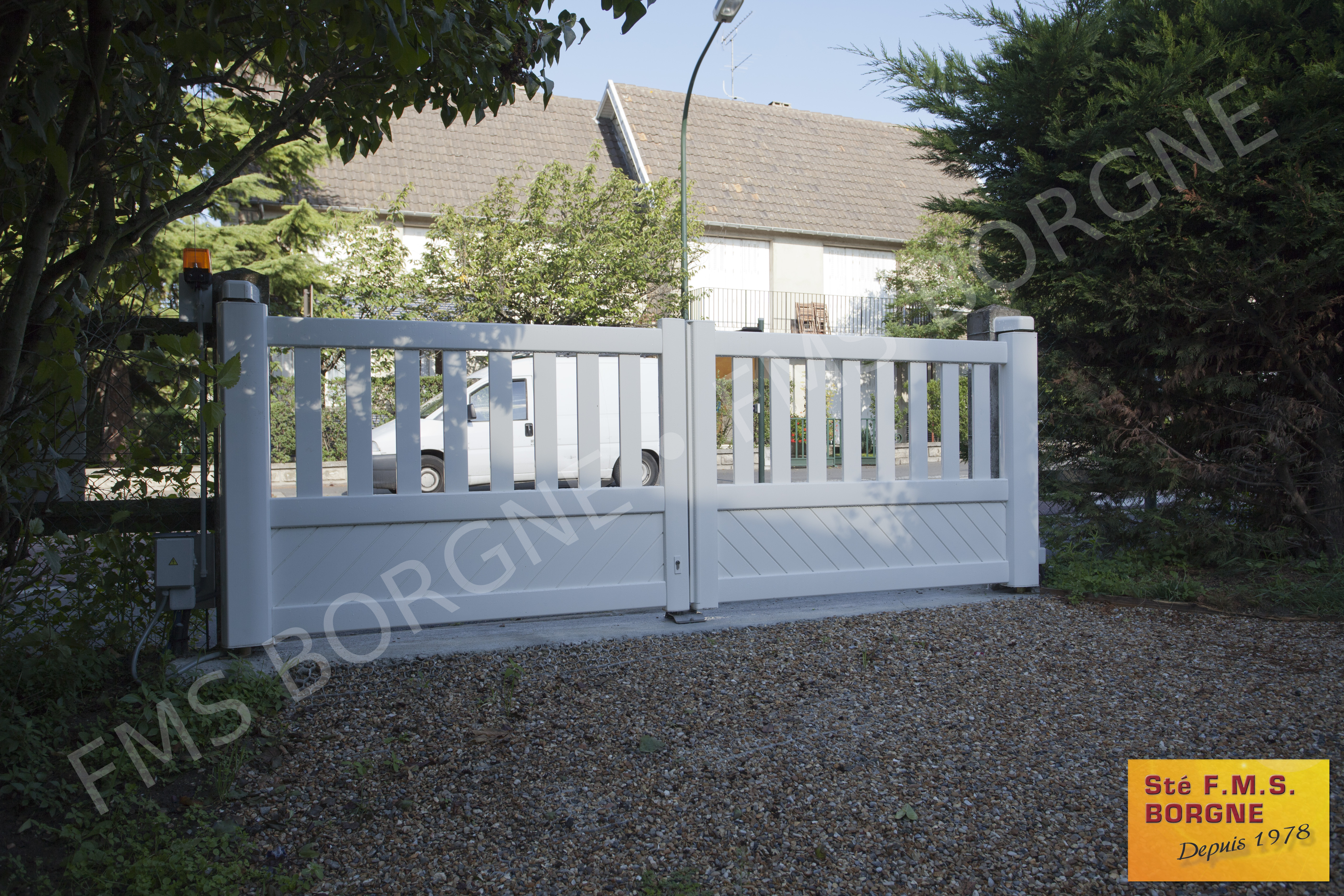 PORTAILS-ET-CLOTURES-EN-ALUMINIUM-0014