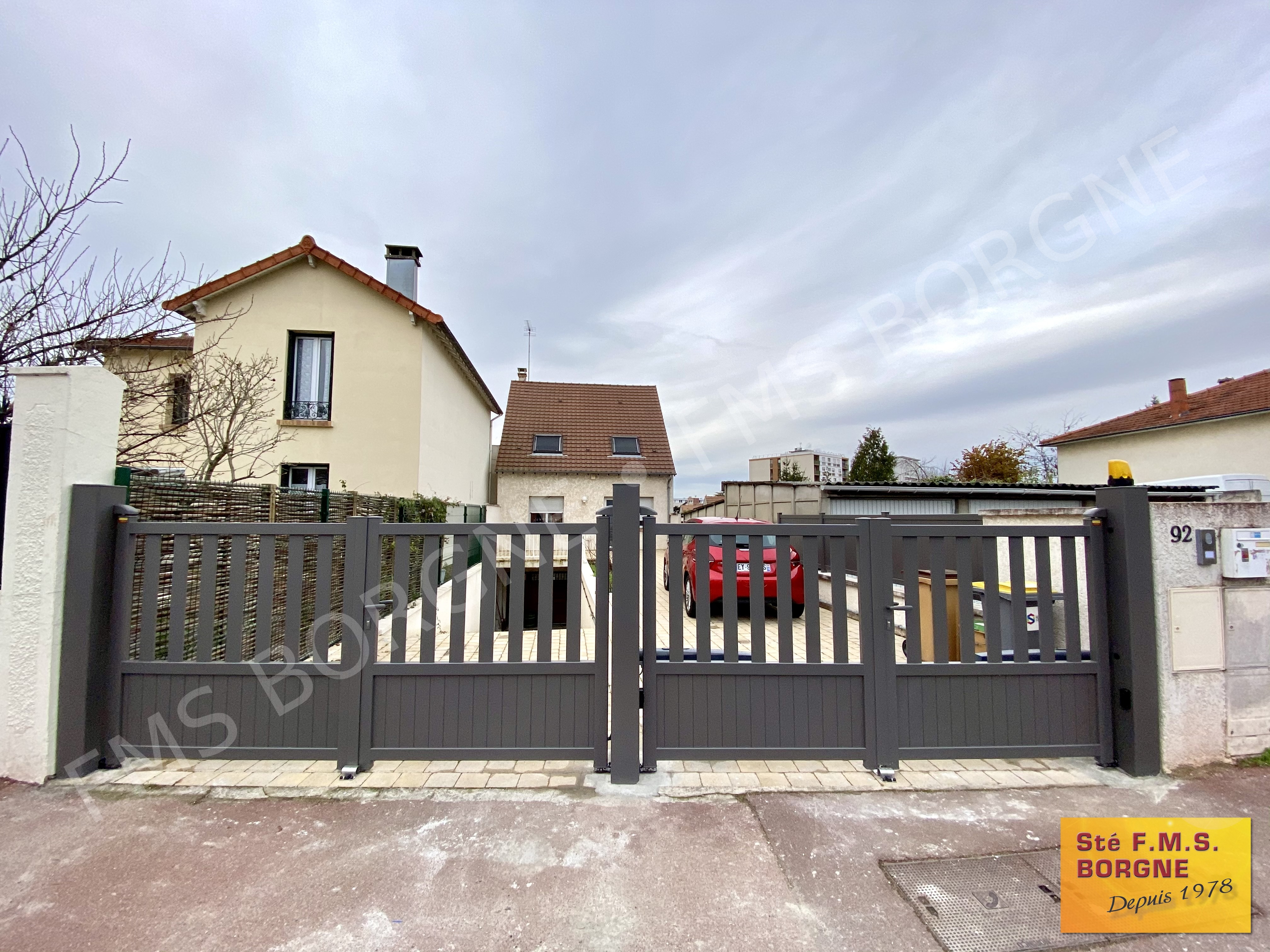 PORTAILS-ET-CLOTURES-EN-ALUMINIUM-BATTANTS-0088
