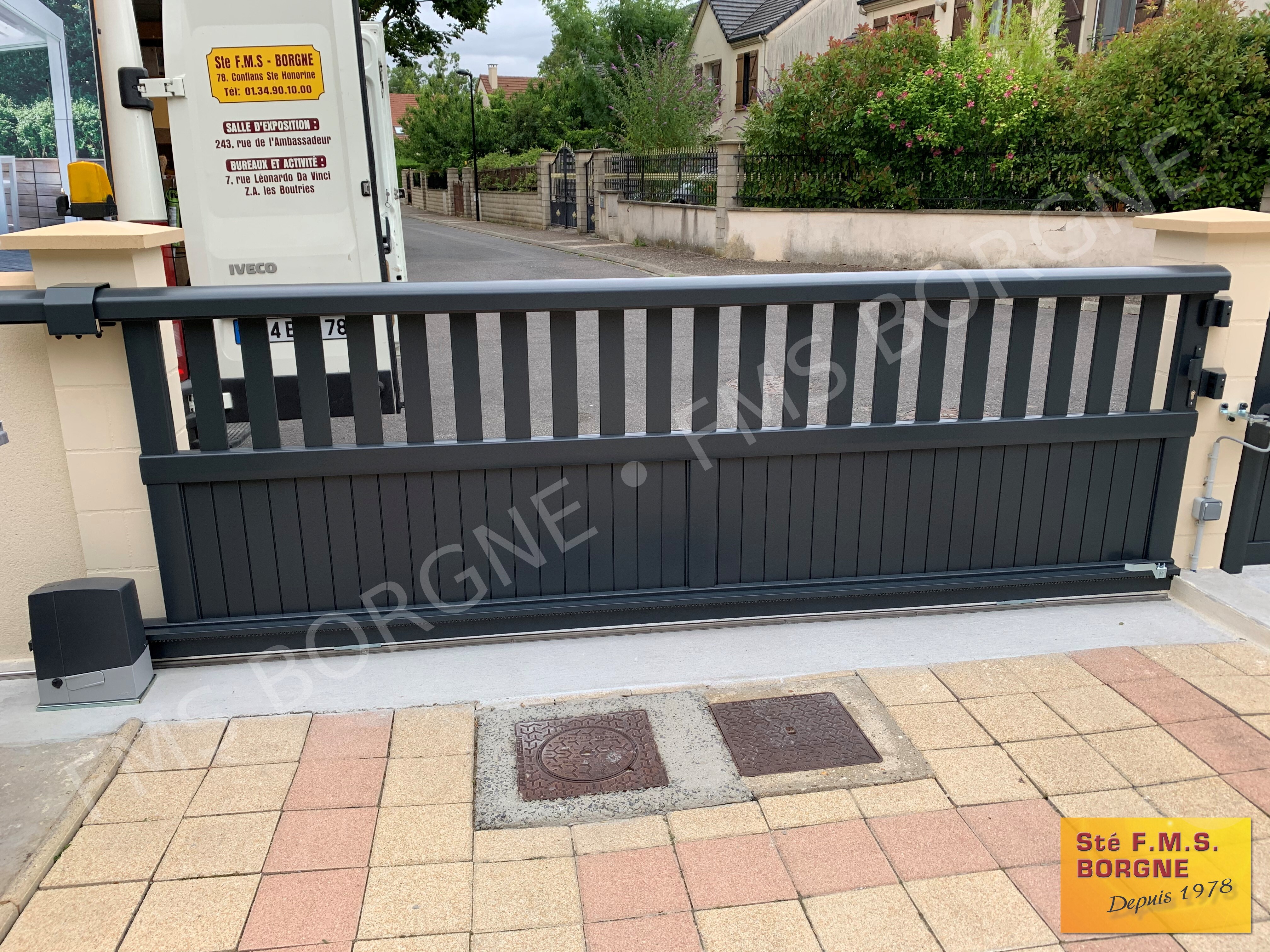 PORTAILS-ET-CLOTURES-EN-ALUMINIUM-COULISSANTS-0001