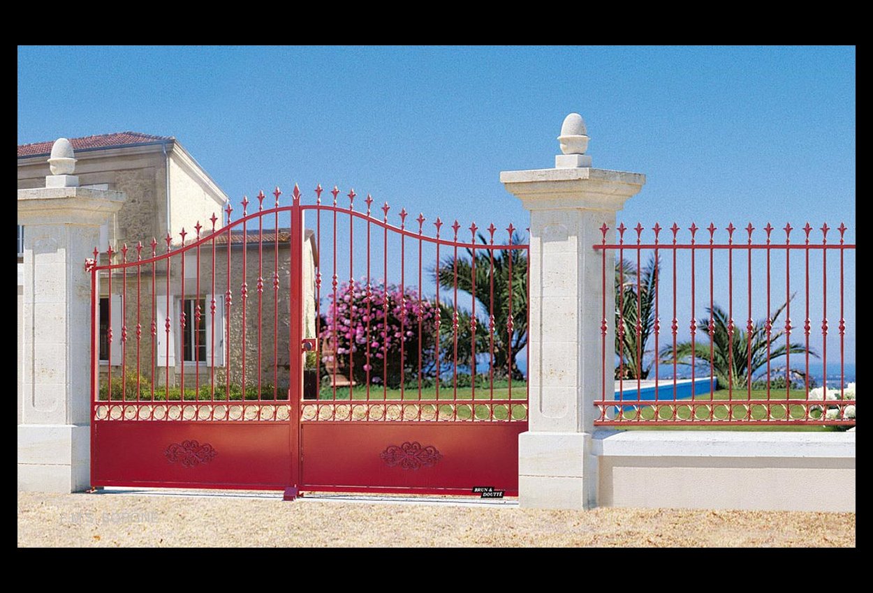 PORTAILS-ET-CLOTURES-EN-METAL-0004