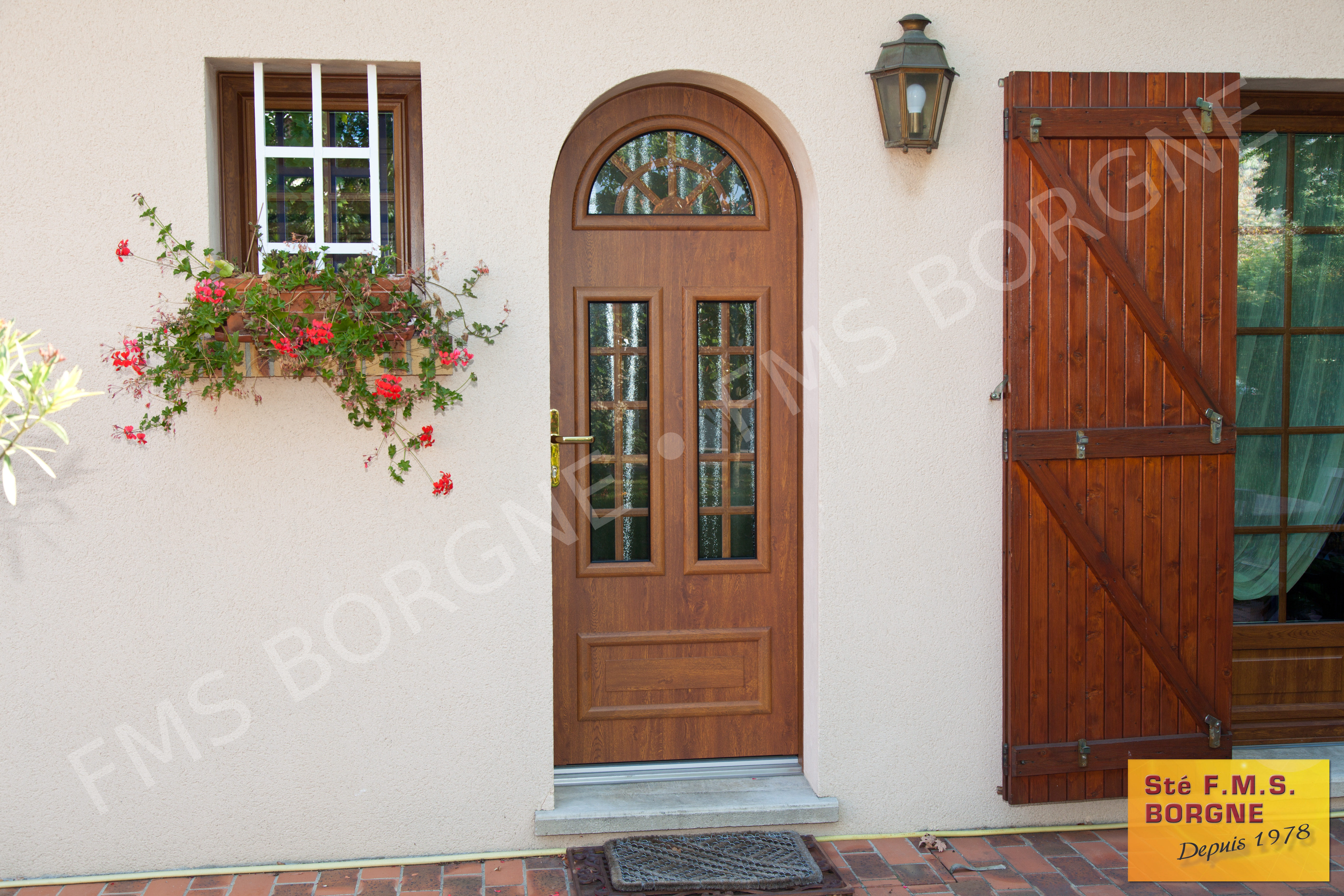 PORTES-D-ENTREE-ALUMINIUM-0022