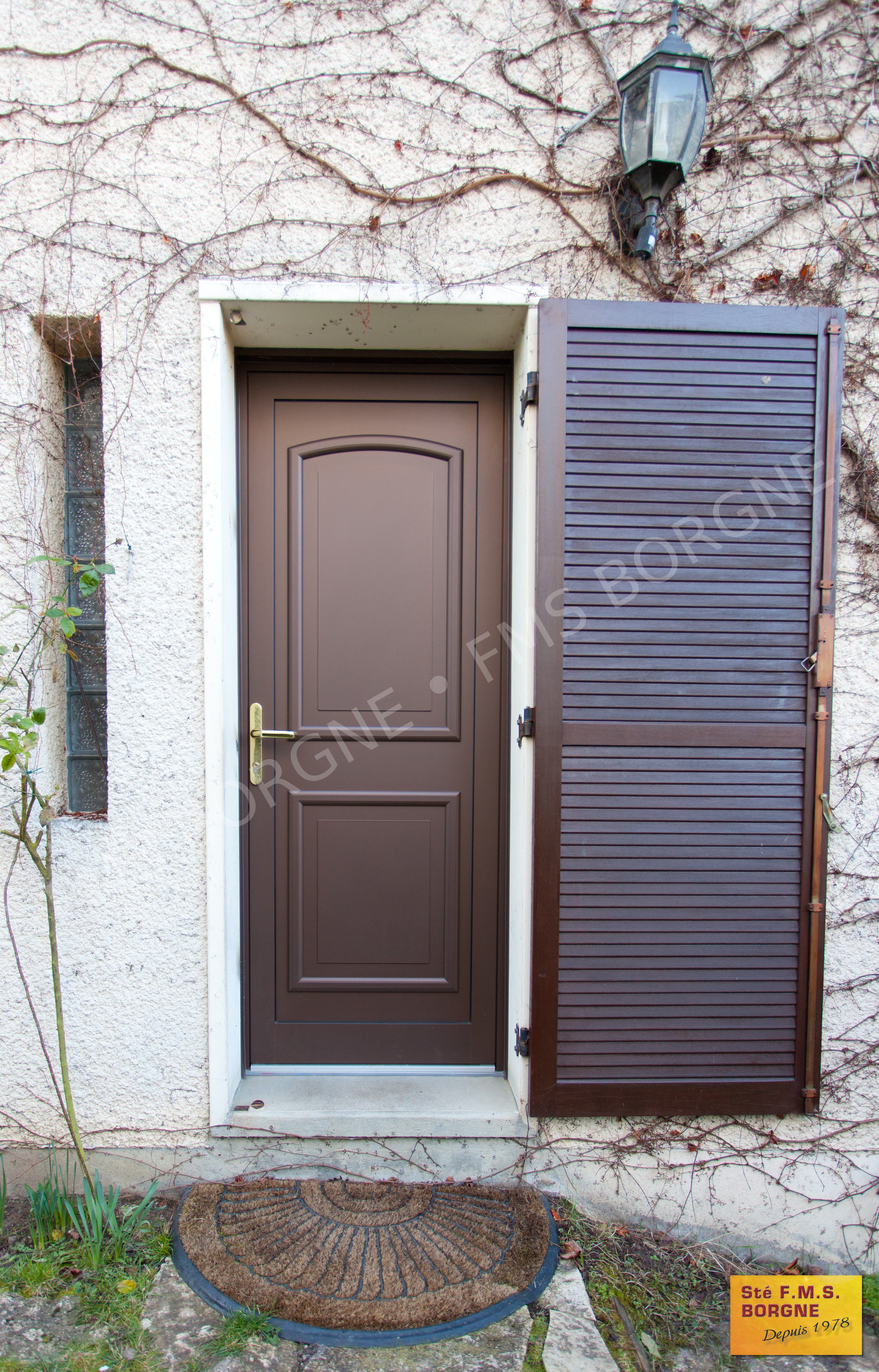PORTES-D-ENTREE-ALUMINIUM-0079