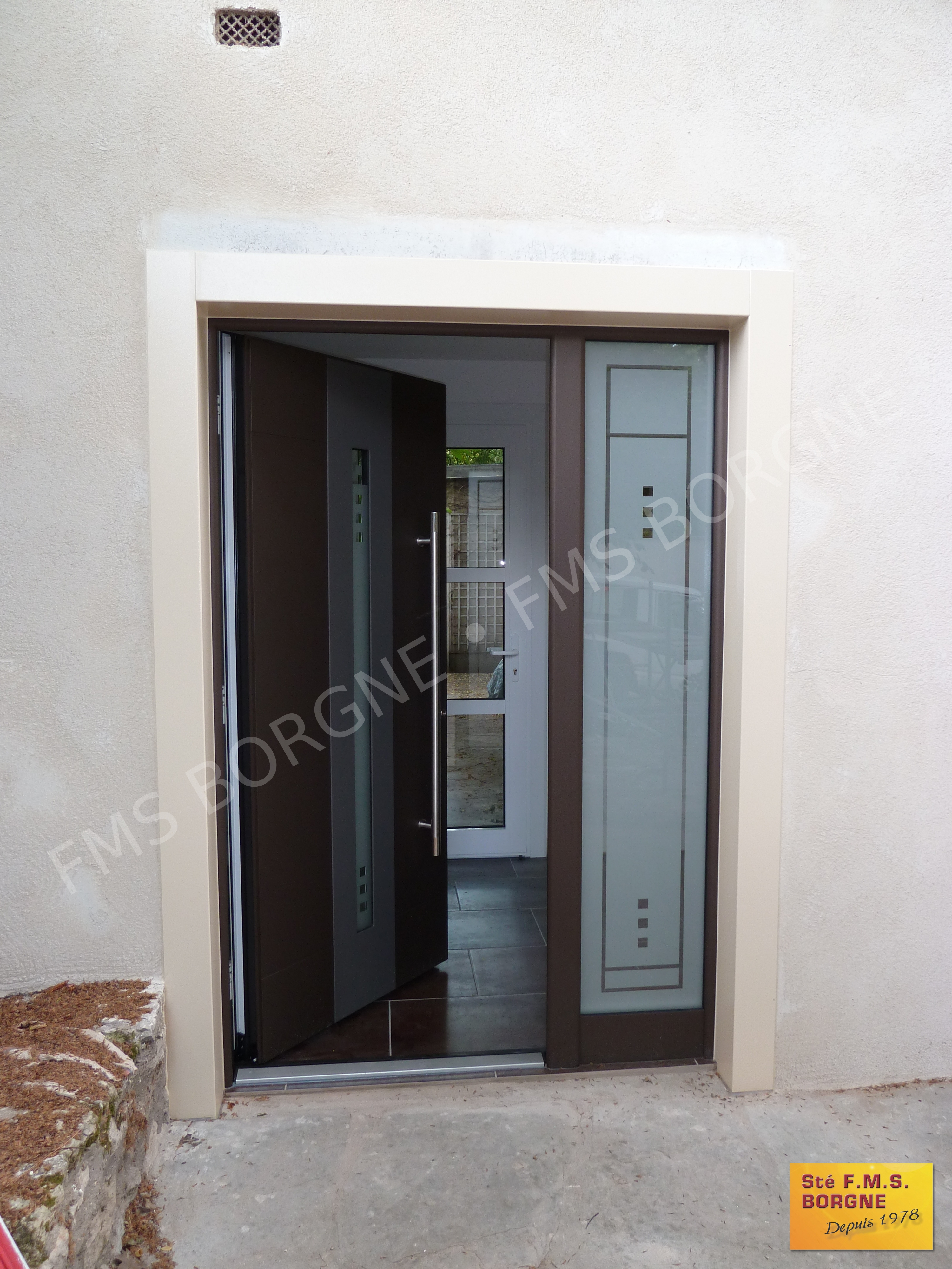 PORTES-D-ENTREE-ALUMINIUM-0096