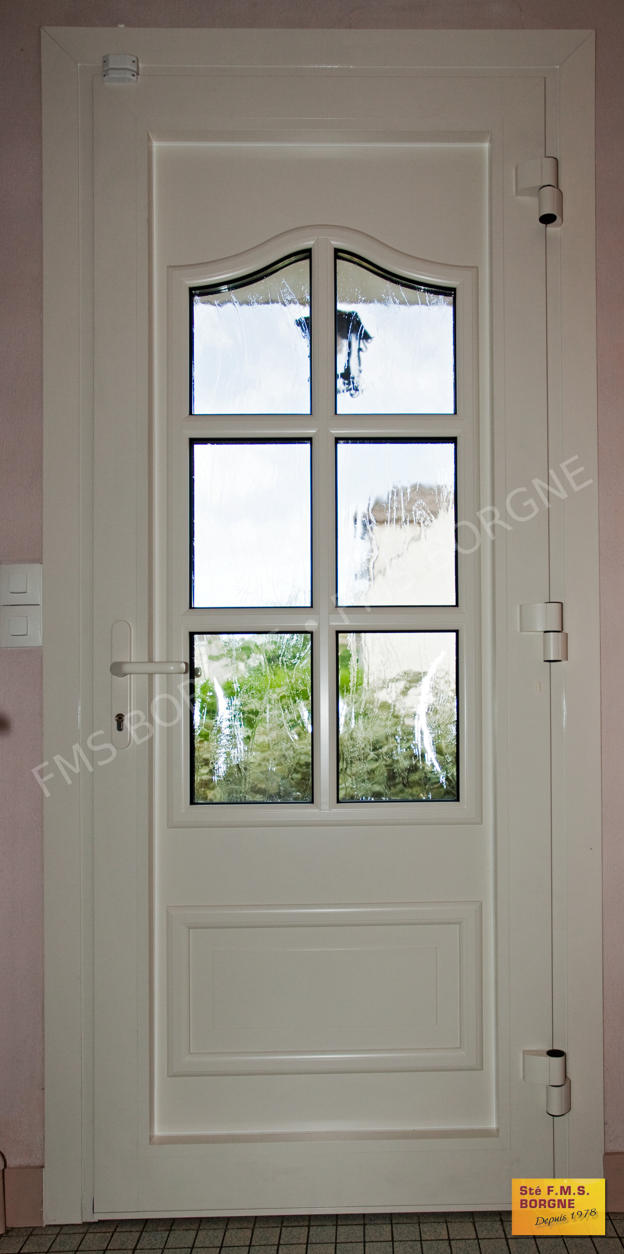 PORTES-D-ENTREE-ALUMINIUM-0115