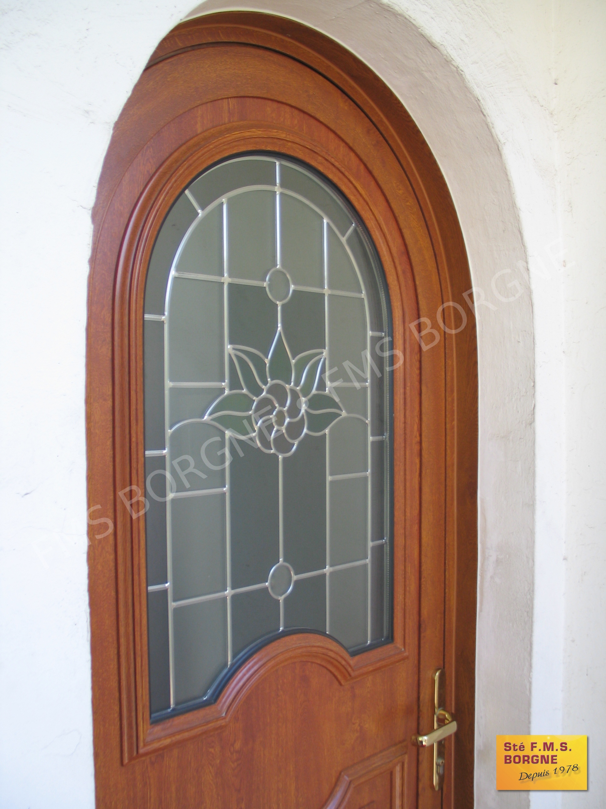 PORTES-D-ENTREE-ALUMINIUM-ACCESSOIRES-ET-VITRAGES-0012