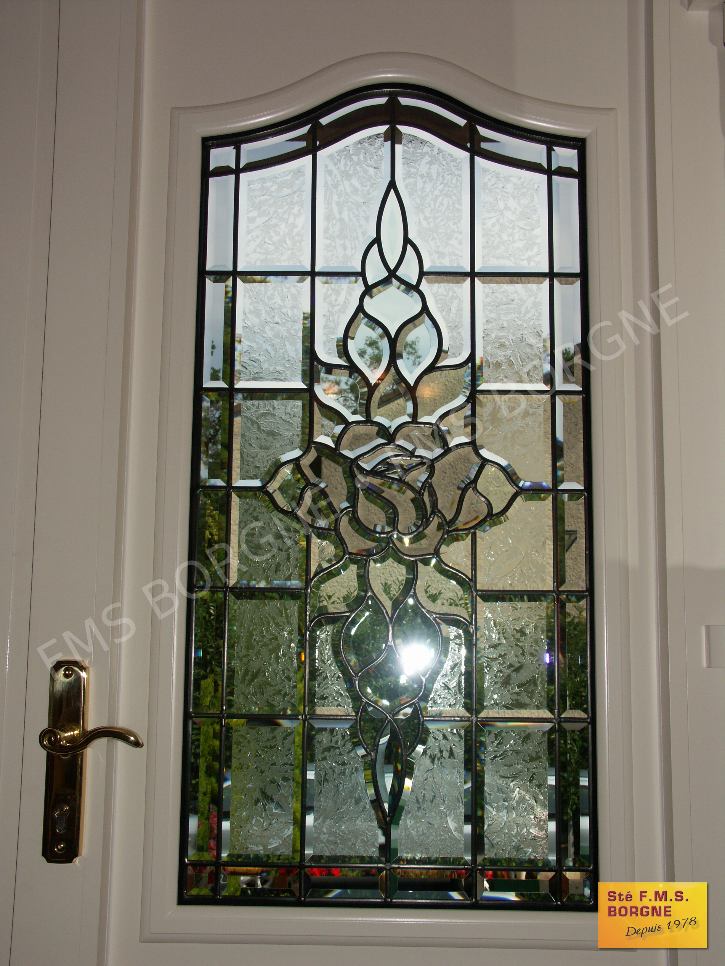 PORTES-D-ENTREE-ALUMINIUM-ACCESSOIRES-ET-VITRAGES-0015