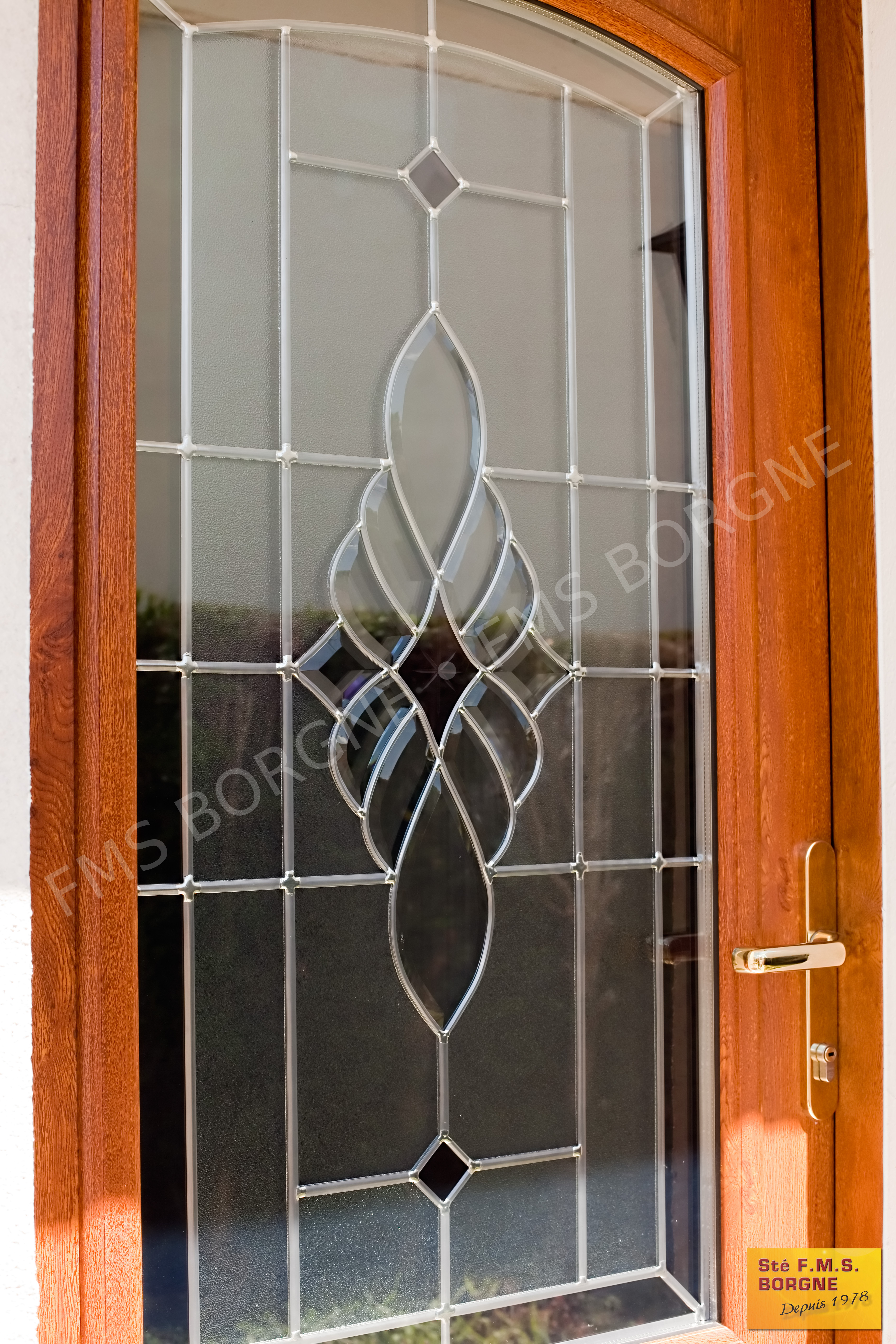 PORTES-D-ENTREE-ALUMINIUM-ACCESSOIRES-ET-VITRAGES-0017