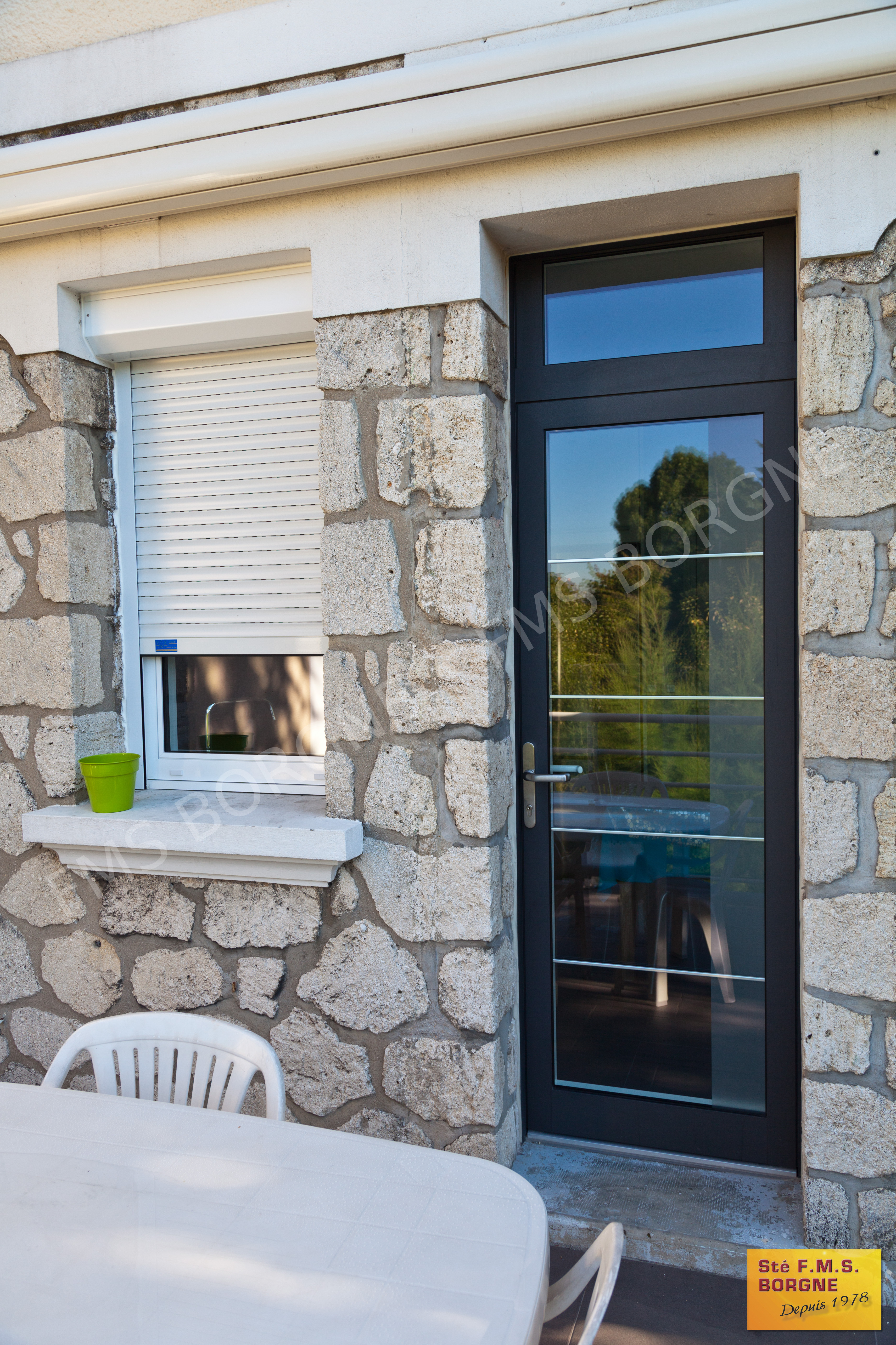 PORTES-D-ENTREE-ALUMINIUM-GAMME-MODERNE-0012