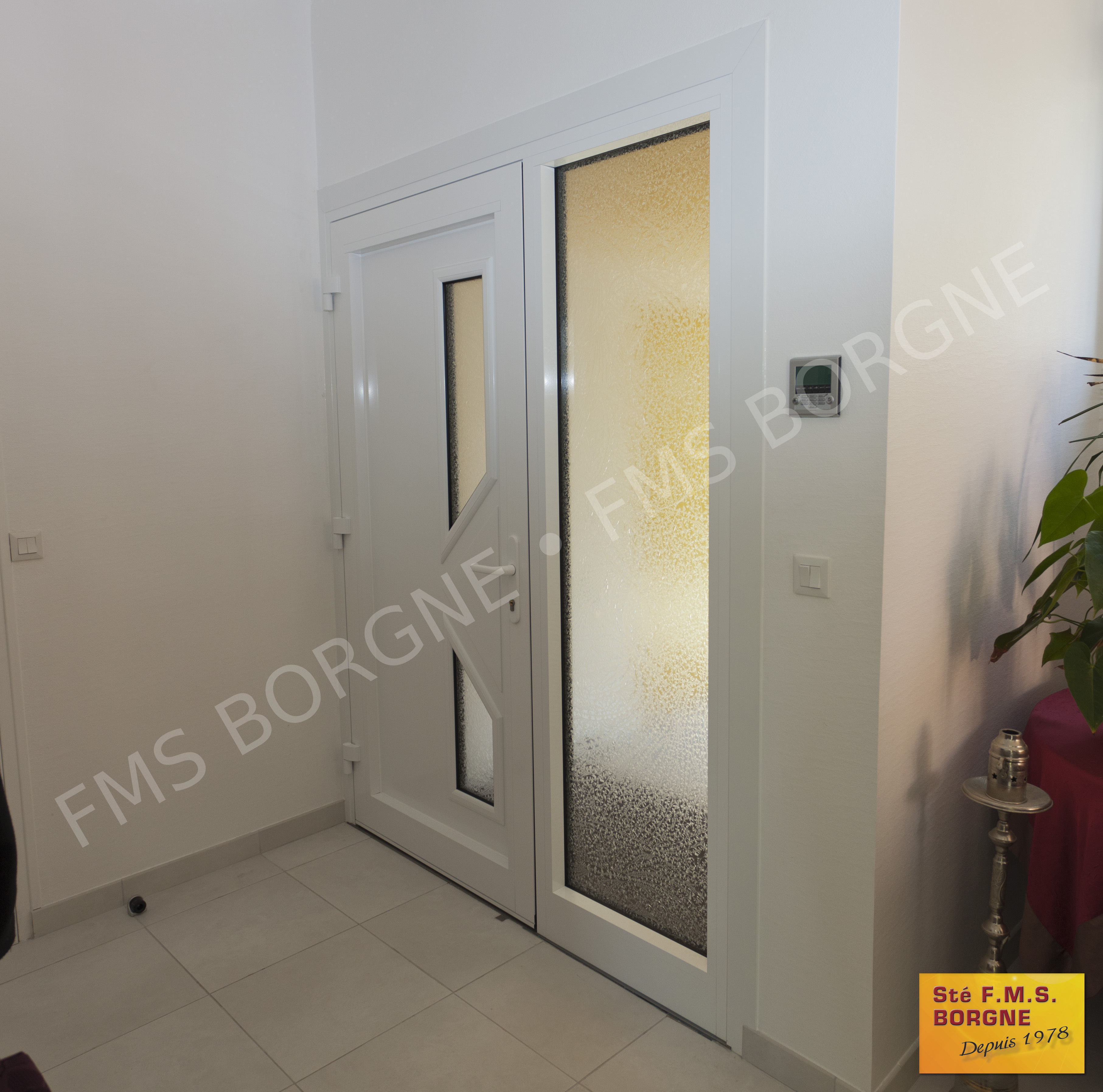 PORTES-D-ENTREE-ALUMINIUM-GAMME-MODERNE-0007