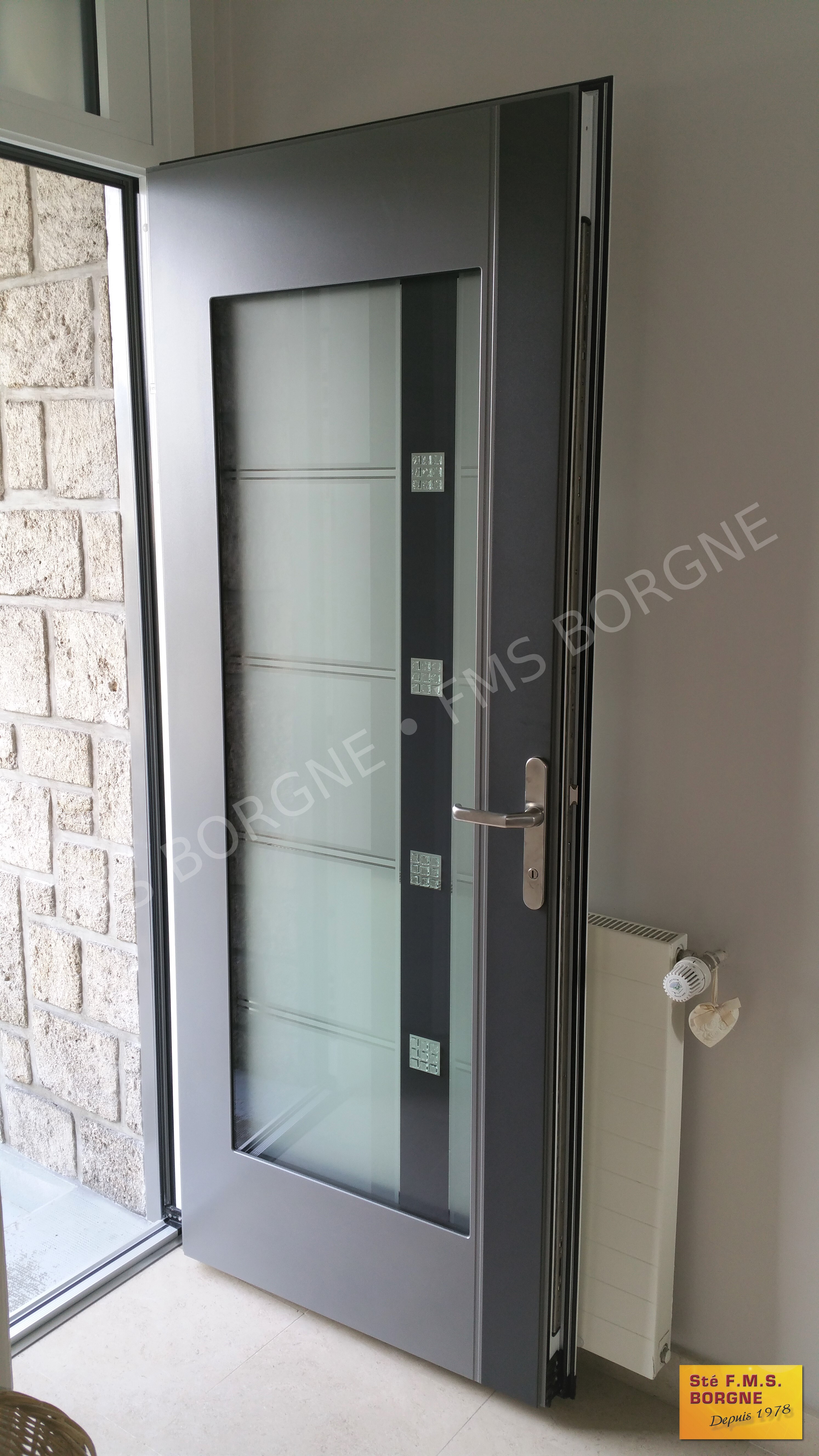PORTES-D-ENTREE-ALUMINIUM-GAMME-MODERNE-0022