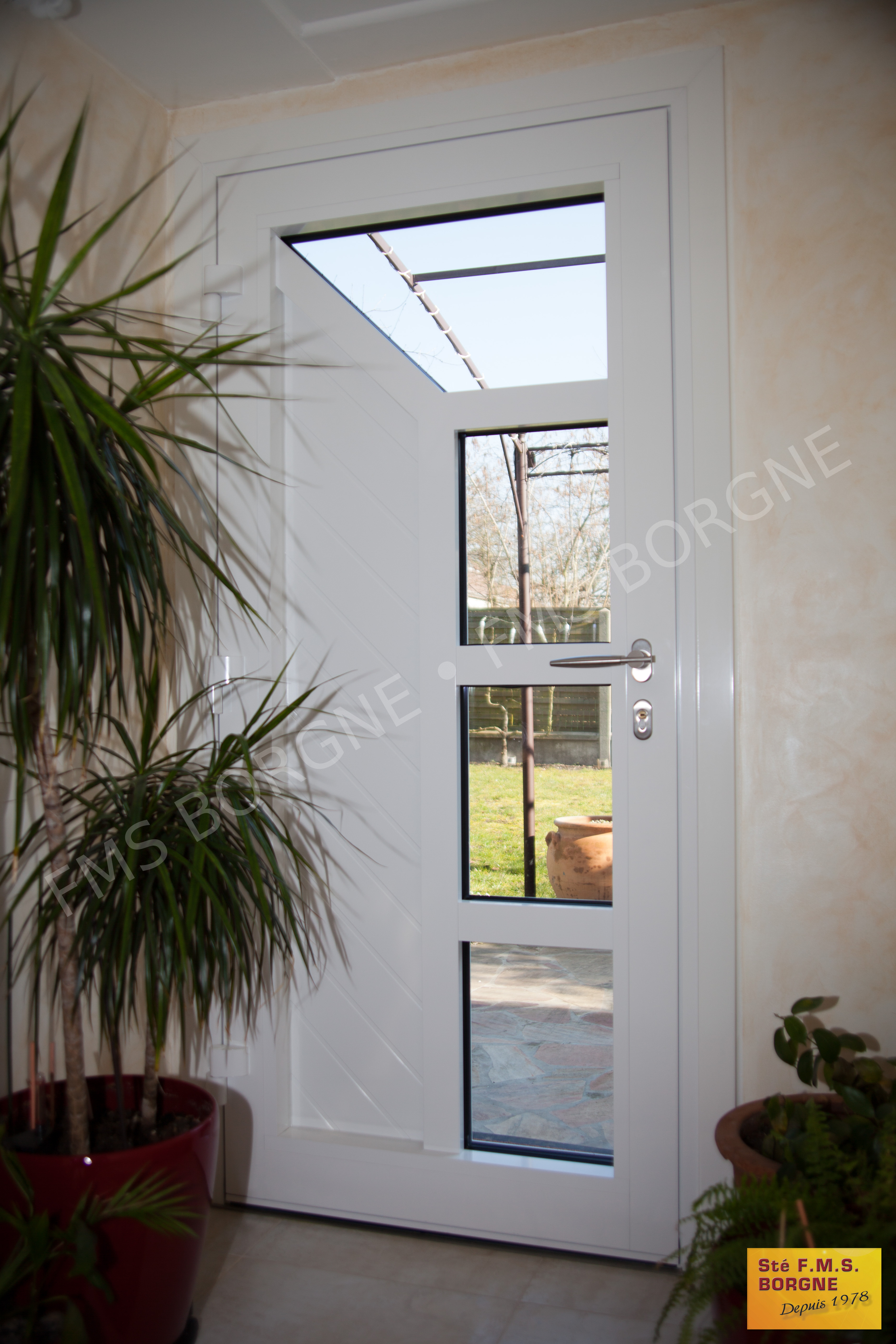 PORTES-D-ENTREE-ALUMINIUM-GAMME-MODERNE-0034