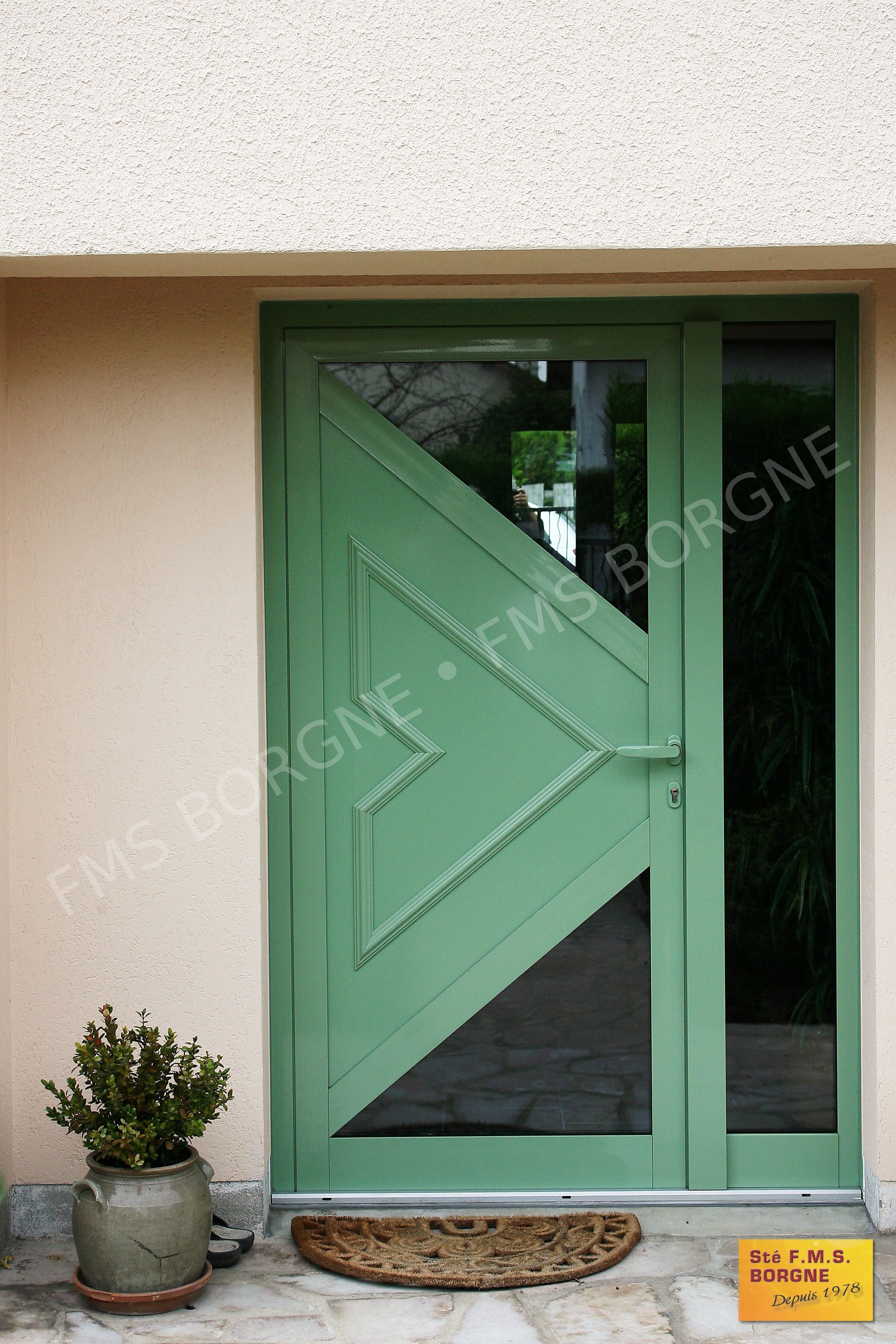 PORTES-D-ENTREE-ALUMINIUM-GAMME-MODERNE-0044
