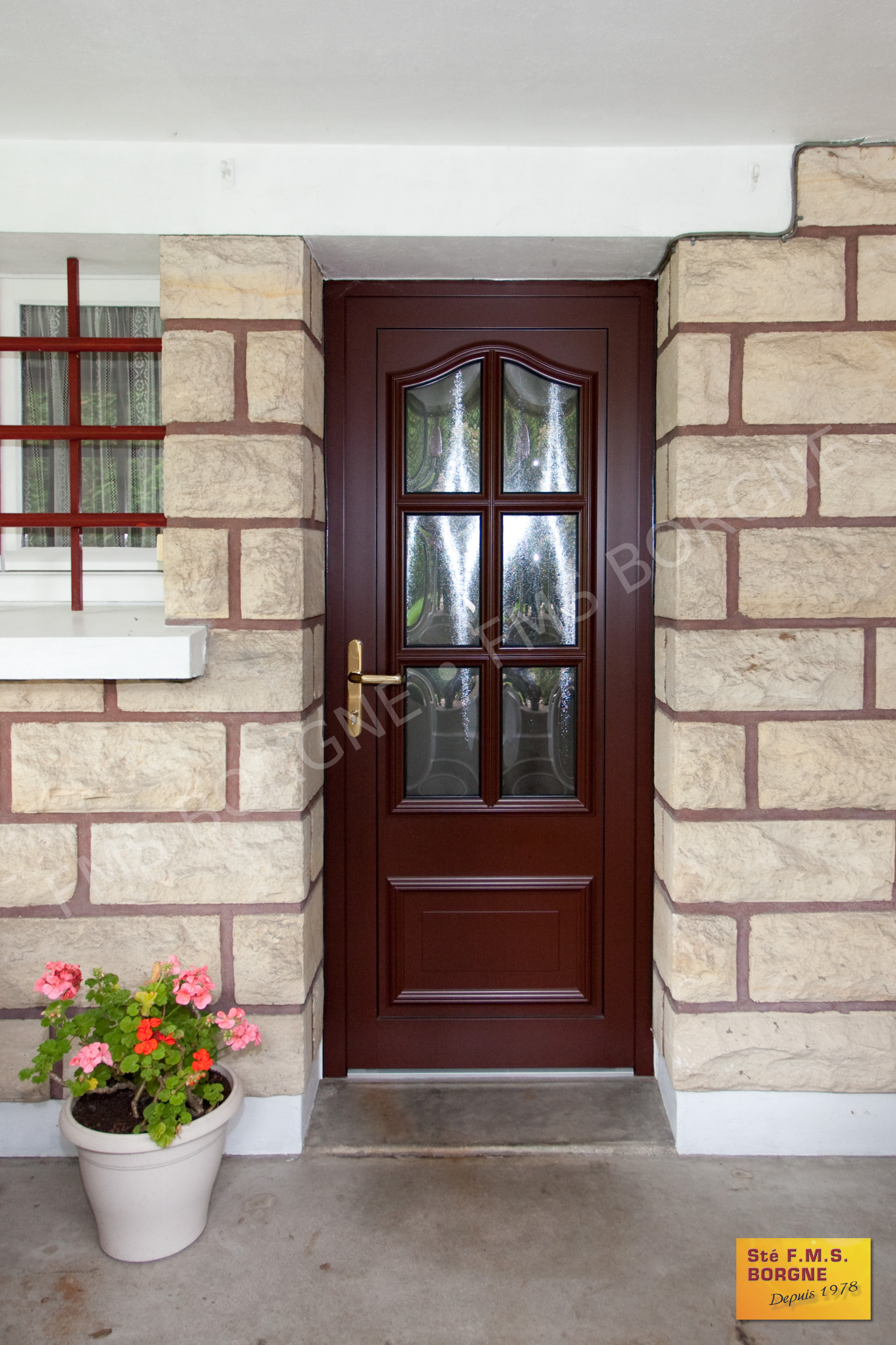 PORTES-D-ENTREE-ALUMINIUM-GAMME-TRADITIONNELLE-0018