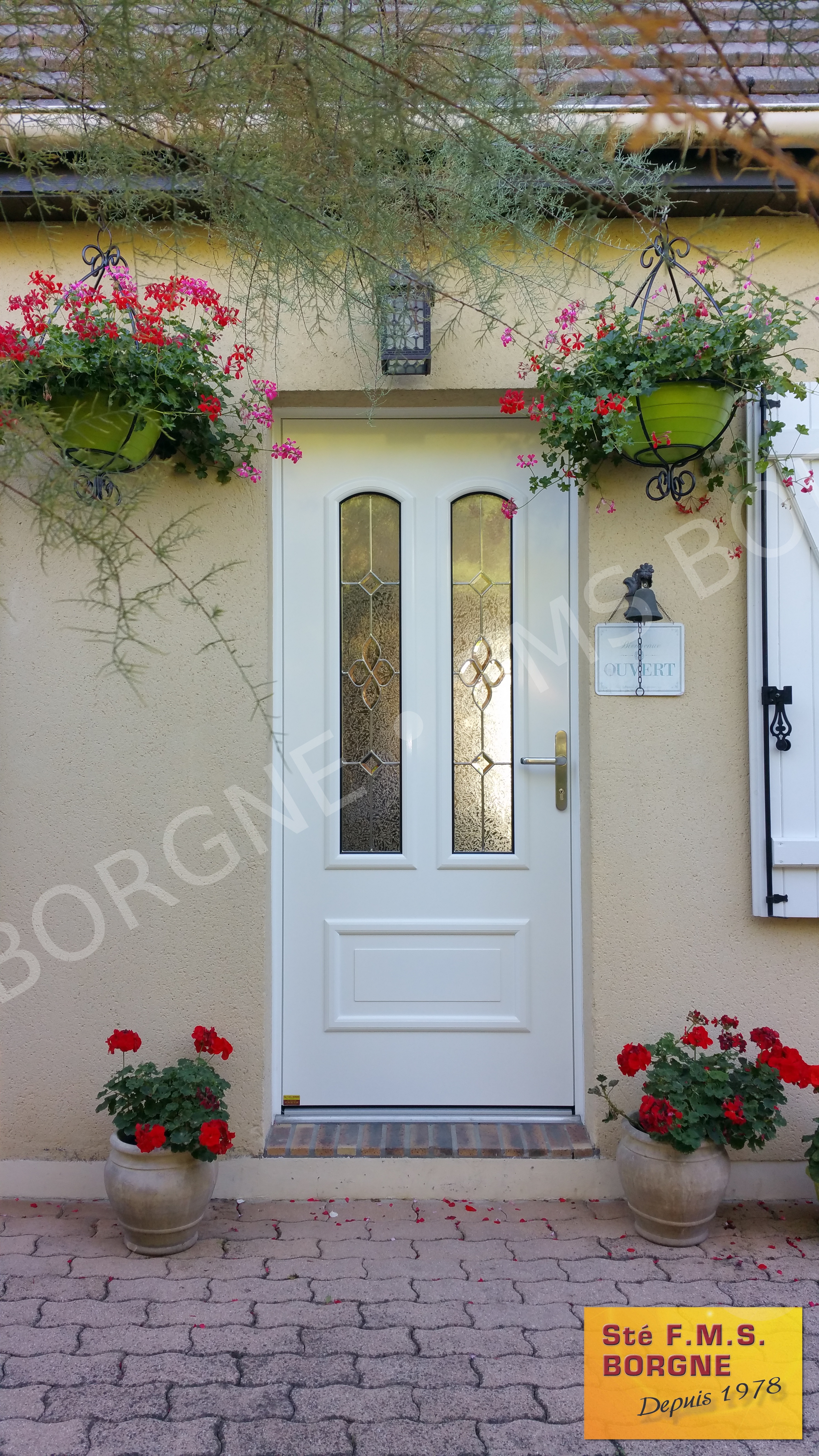 PORTES-D-ENTREE-ALUMINIUM-GAMME-TRADITIONNELLE-0075