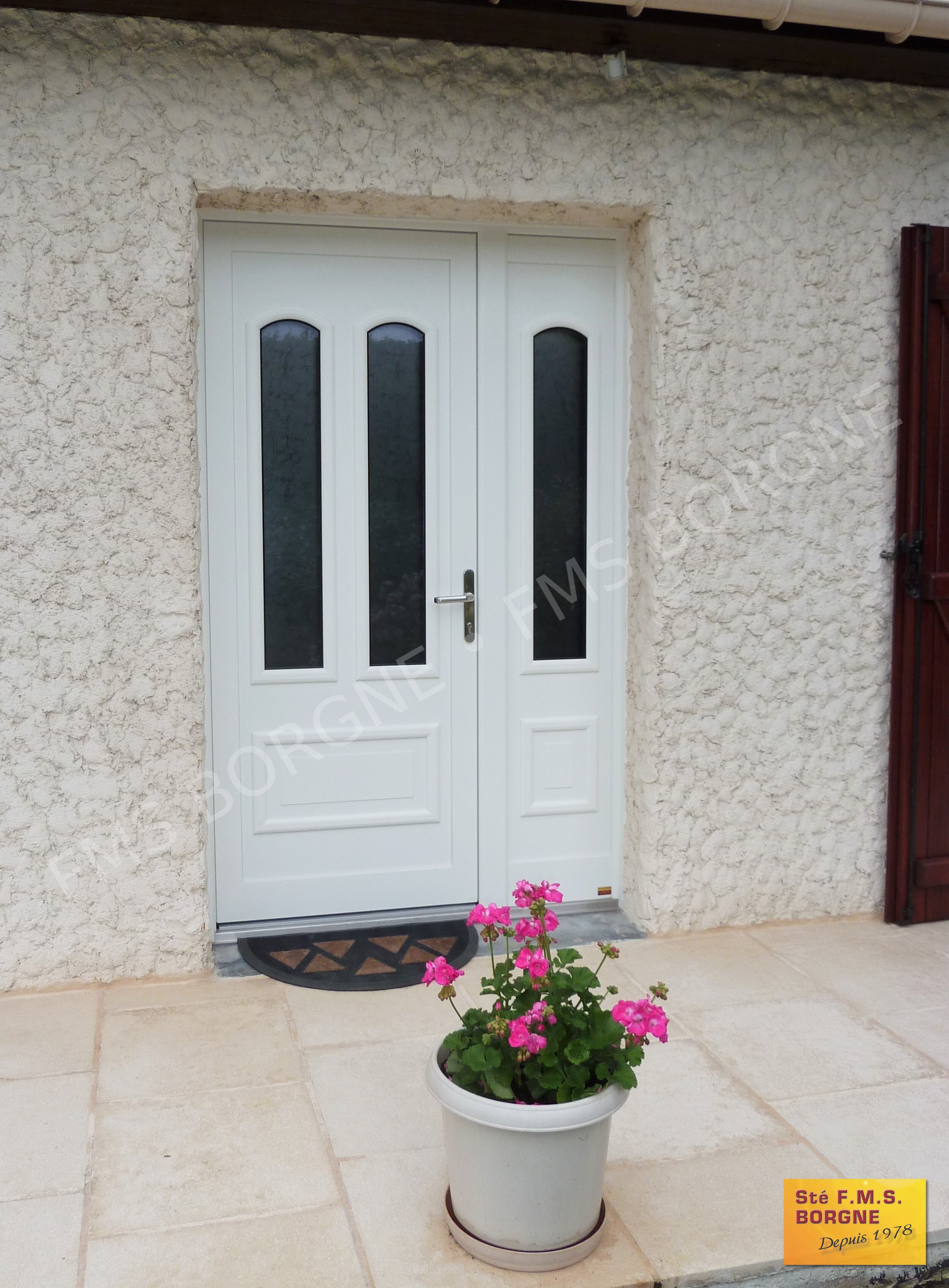 PORTES-D-ENTREE-ALUMINIUM-GAMME-TRADITIONNELLE-0089