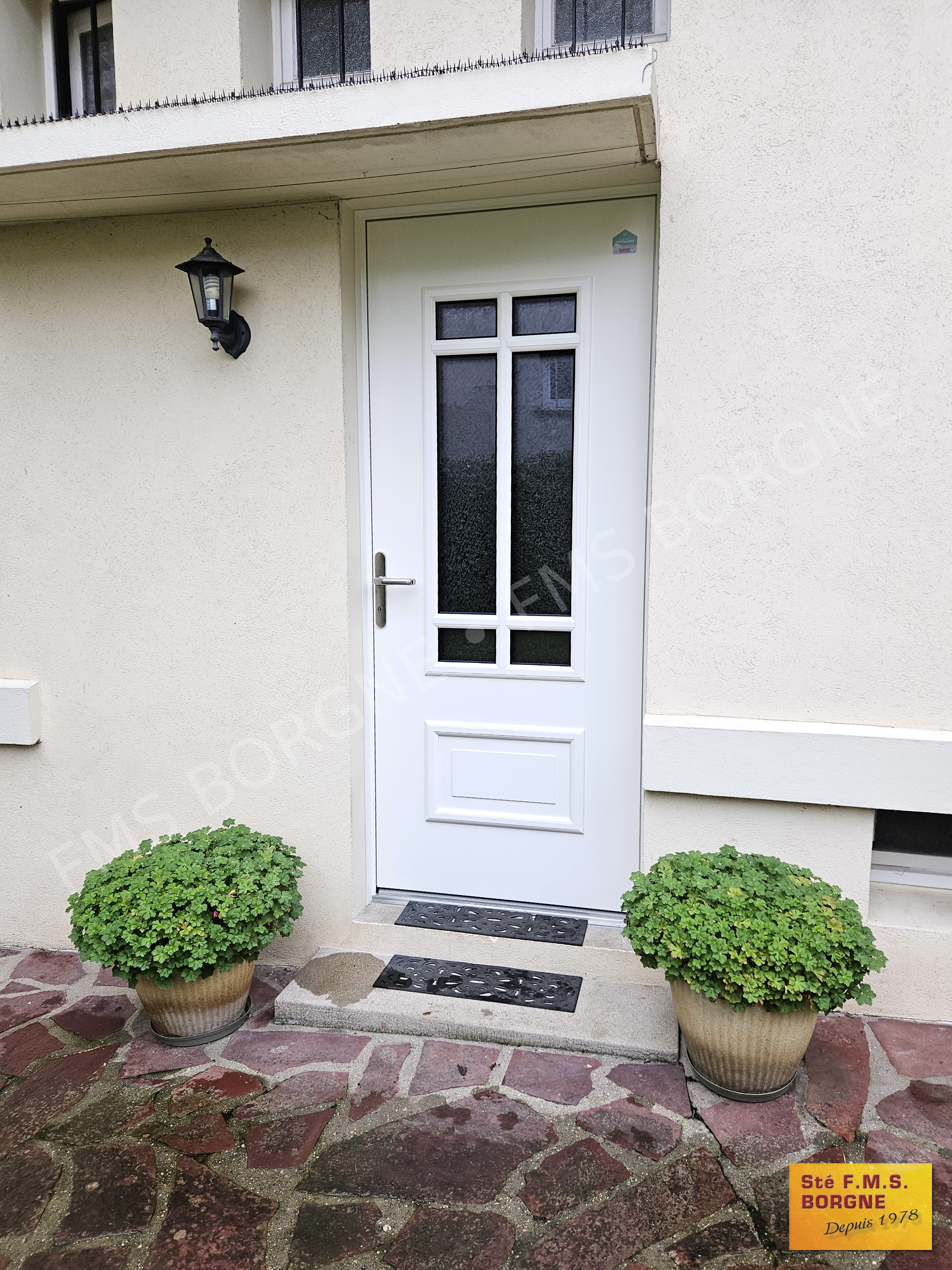 PORTES-D-ENTREE-ALUMINIUM-GAMME-TRADITIONNELLE-0038