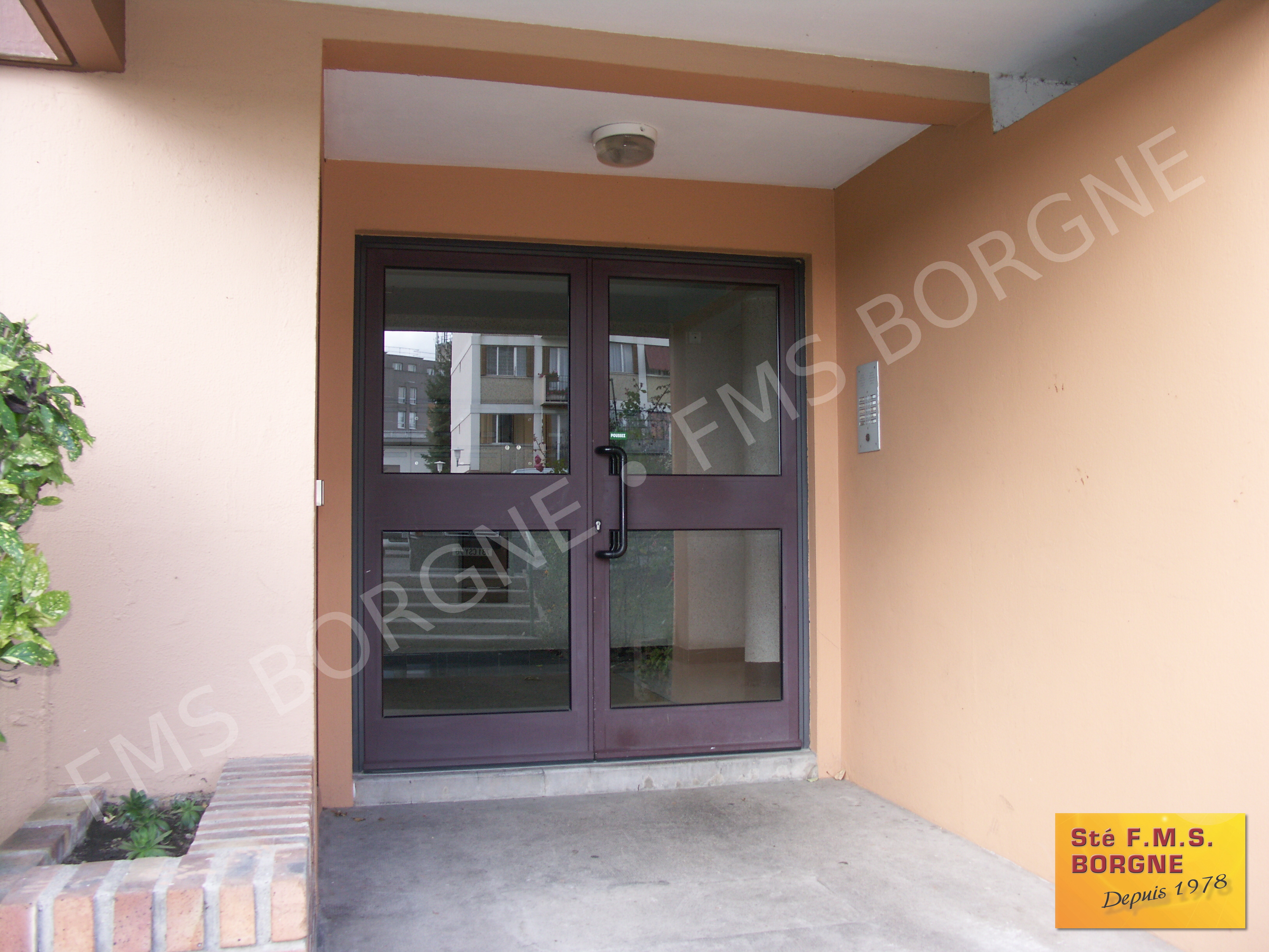 PORTES-D-ENTREE-D-IMMEUBLE-0004