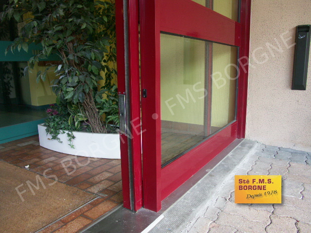 PORTES-D-ENTREE-D-IMMEUBLE-0006