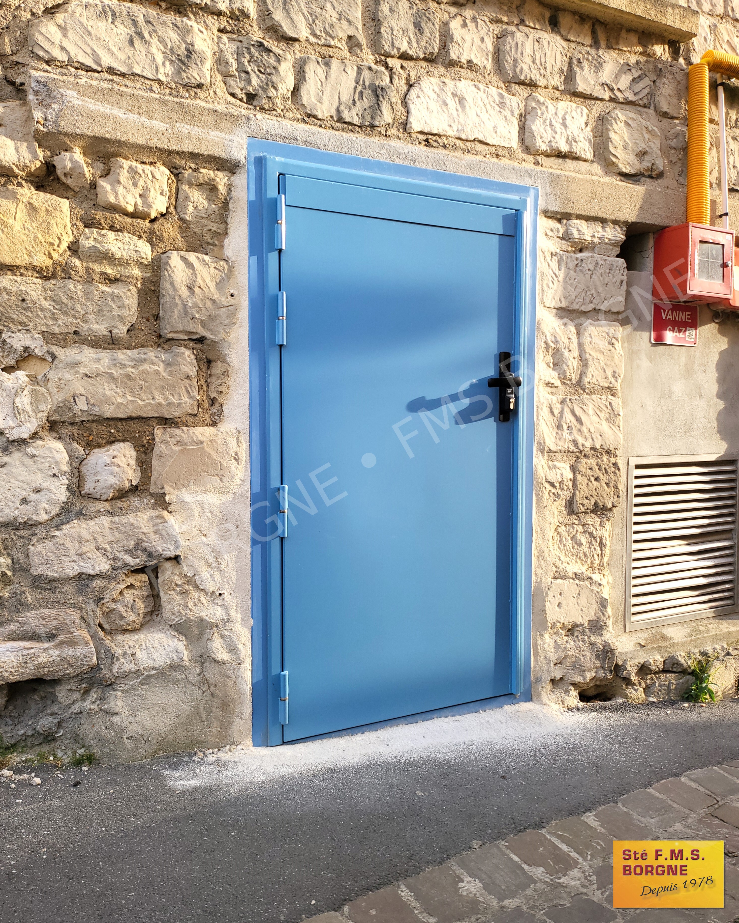 PORTES-D-ENTREE-TECHNIQUE-METAL-0010