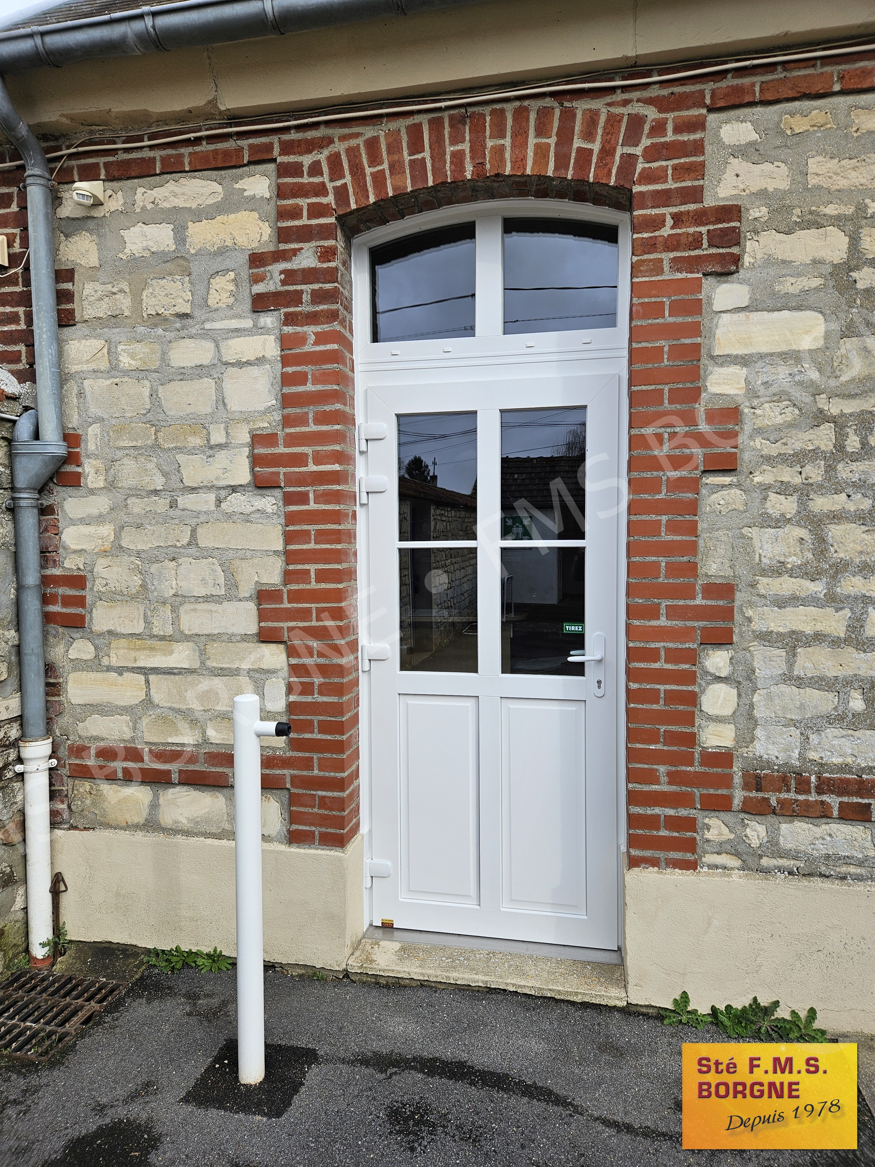 PORTES-D-ENTREE-TECHNIQUE-PVC-0001