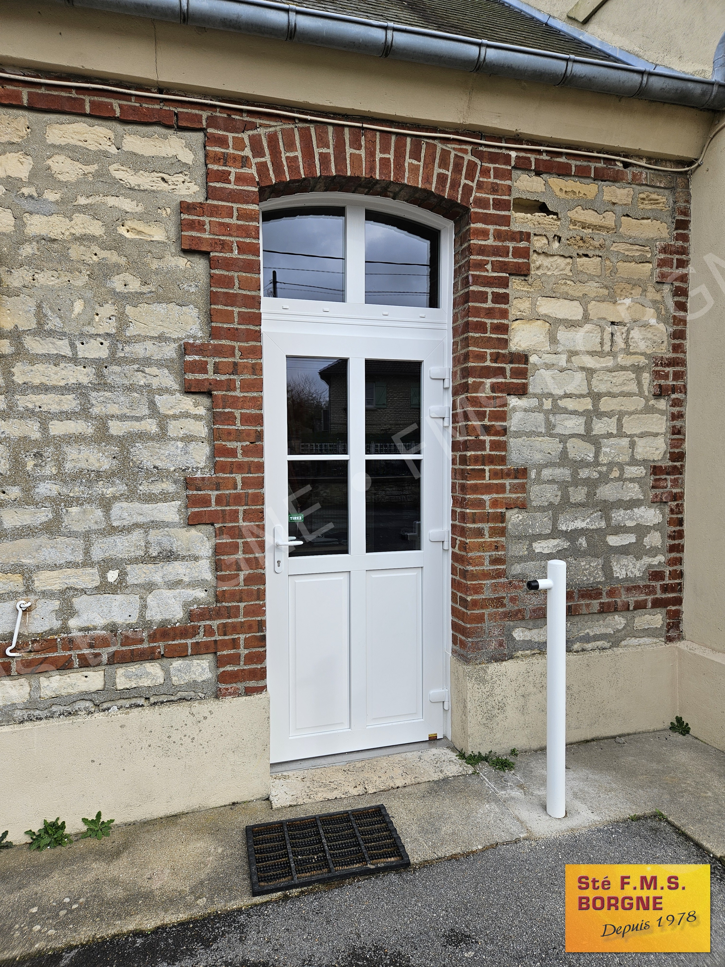 PORTES-D-ENTREE-TECHNIQUE-PVC-0002