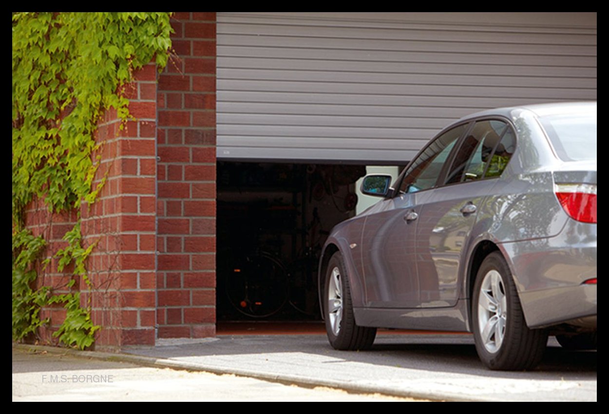 PORTES-DE-GARAGE-A-ENROULEMENT-0002