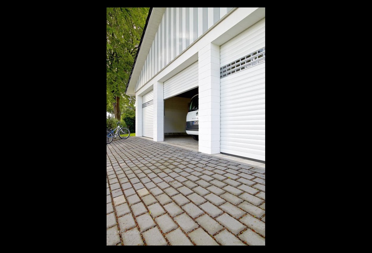 PORTES-DE-GARAGE-A-ENROULEMENT-0003