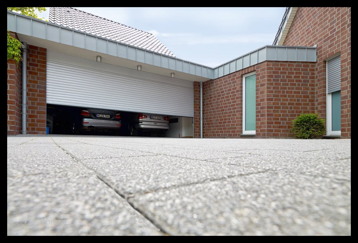 PORTES-DE-GARAGE-A-ENROULEMENT-0011