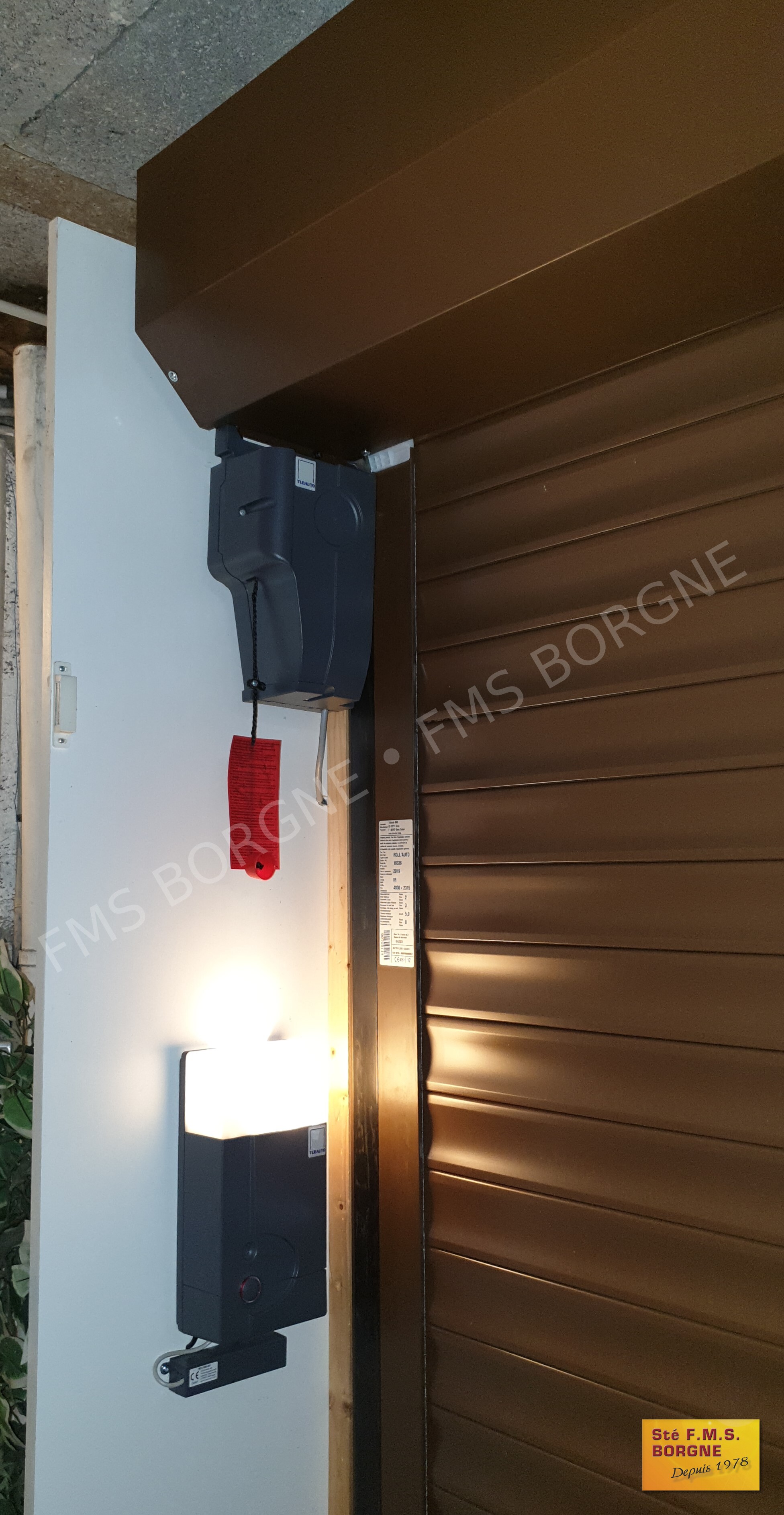 PORTES-DE-GARAGE-A-ENROULEMENT-0009