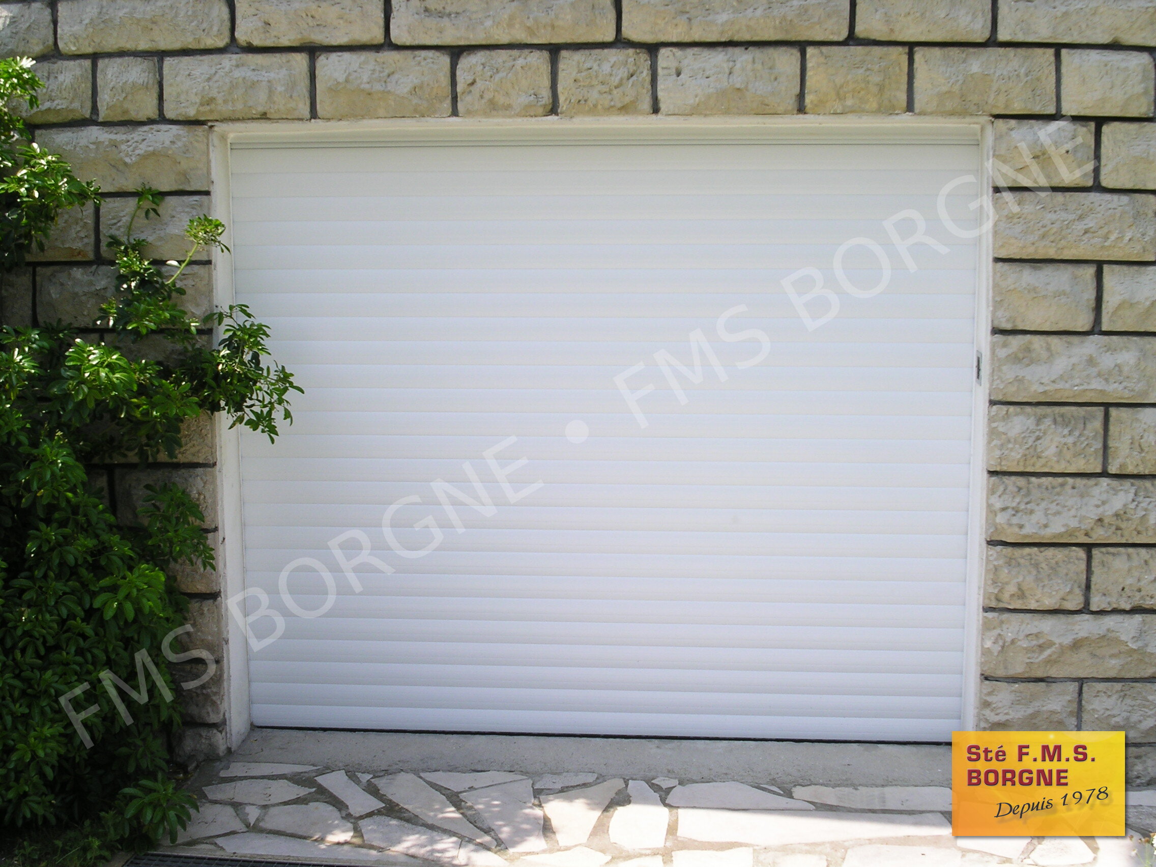 PORTES-DE-GARAGE-A-ENROULEMENT-0016