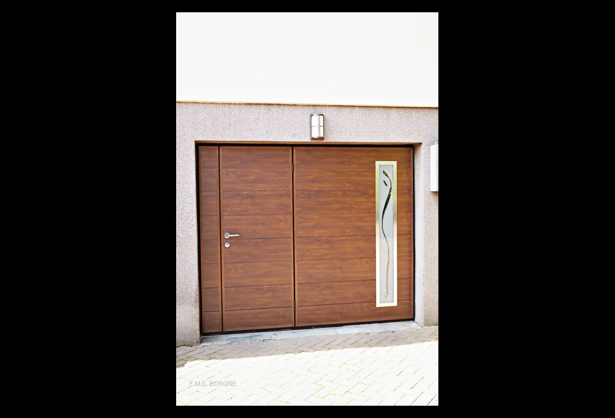 PORTES-DE-GARAGE-BASCULANTES-0001