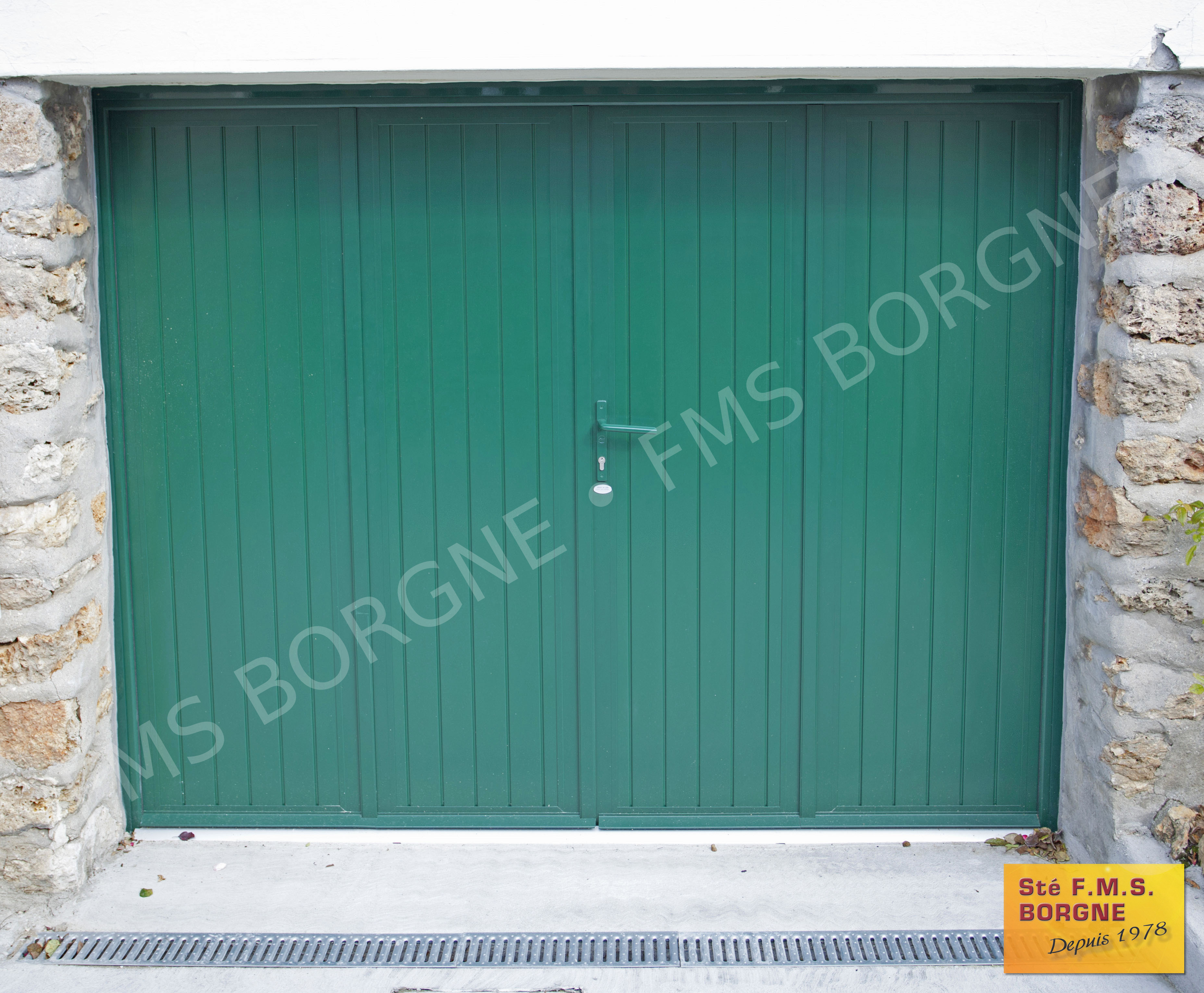 PORTES-DE-GARAGE-BATTANTES-ALU-0001