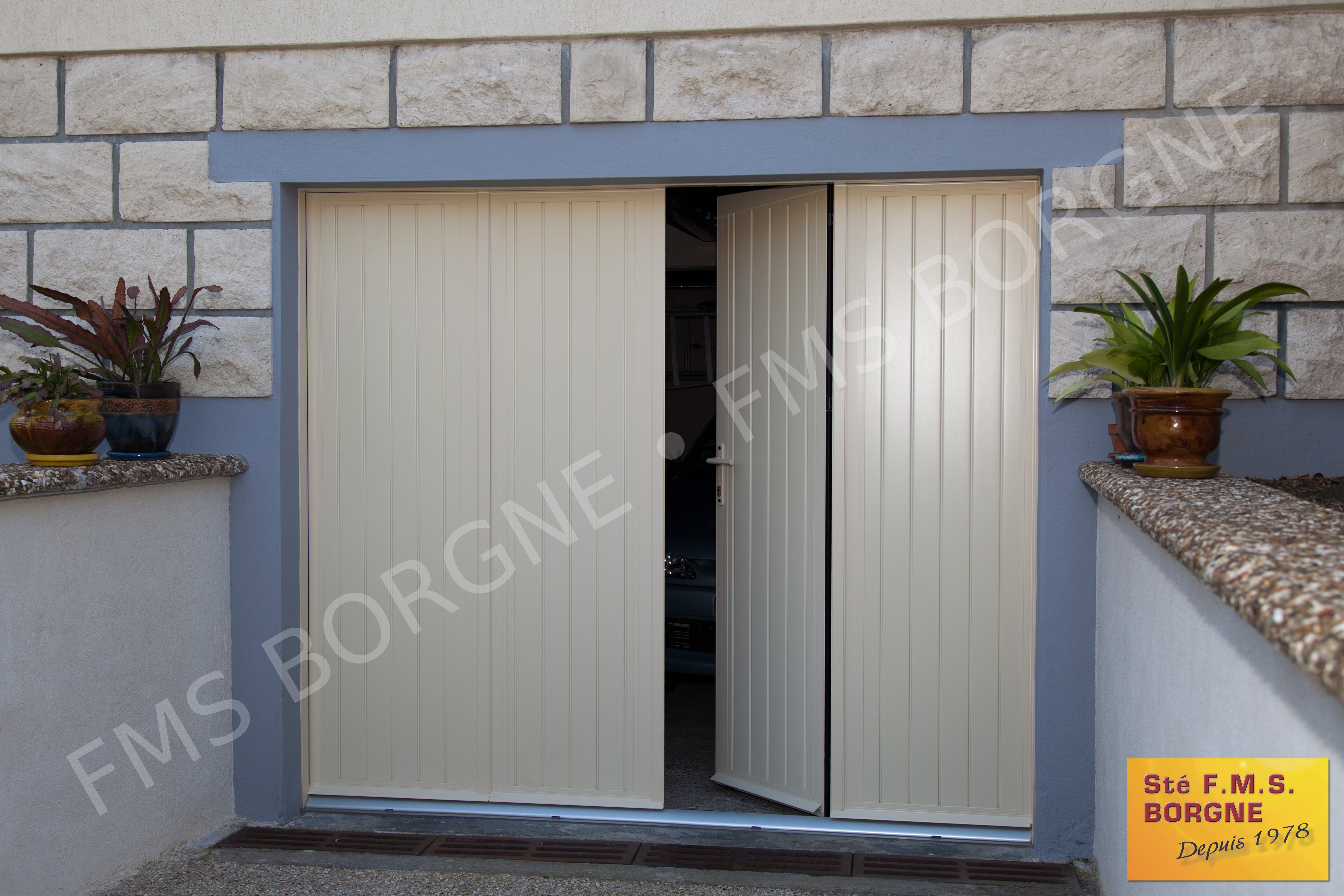 PORTES-DE-GARAGE-BATTANTES-ALU-0002
