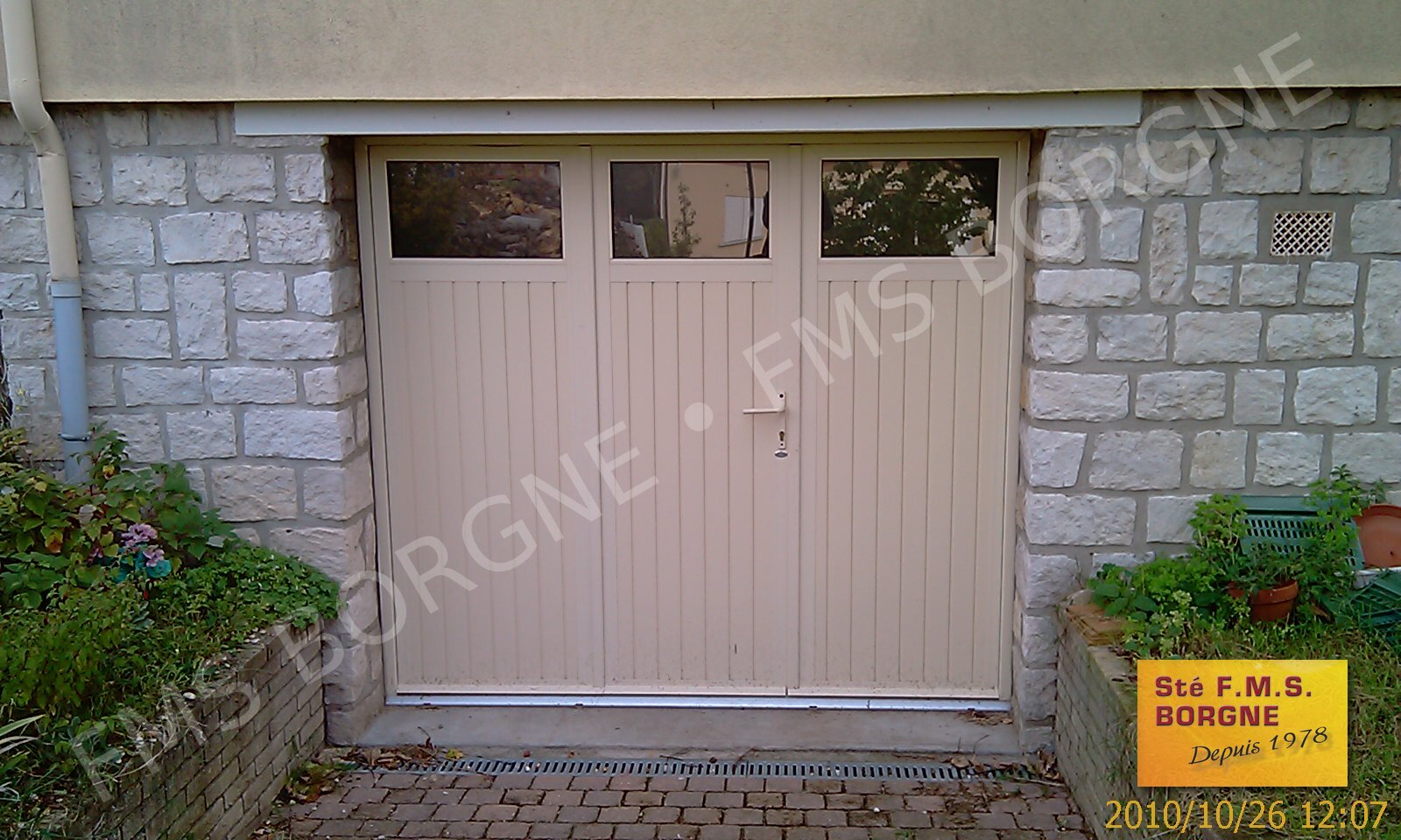 PORTES-DE-GARAGE-BATTANTES-ALU-0019